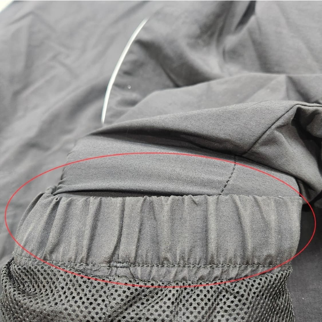 아디다스 에센셜 3S 우븐 윈드브레이커 자켓 블랙 화이트 XS사이즈 상품이미지4