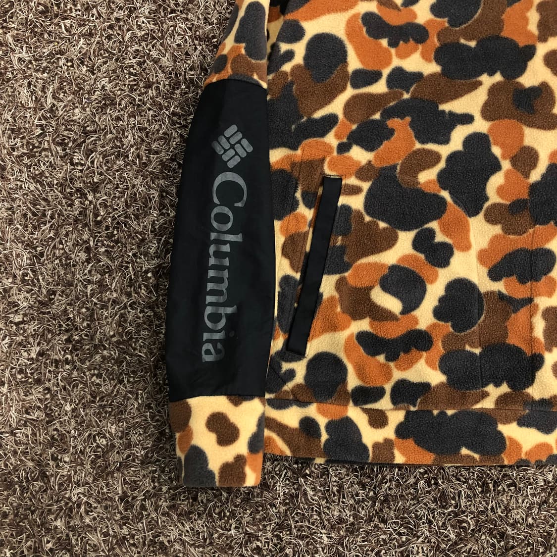 컬럼비아 카모 플리스 후드티 상품이미지3