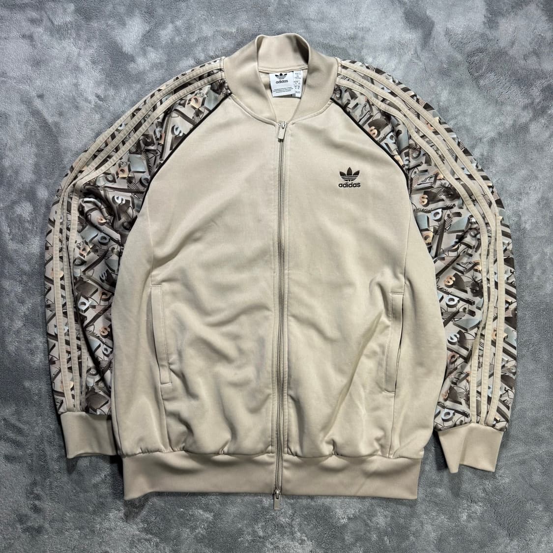 아디다스 AOP 트랙탑 져지 상품이미지1