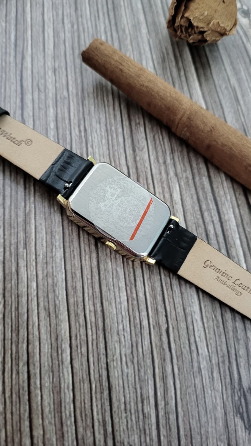 [희귀피스]정품 에르메스 깔레쉬 골드 남여공용 시계 상품이미지8