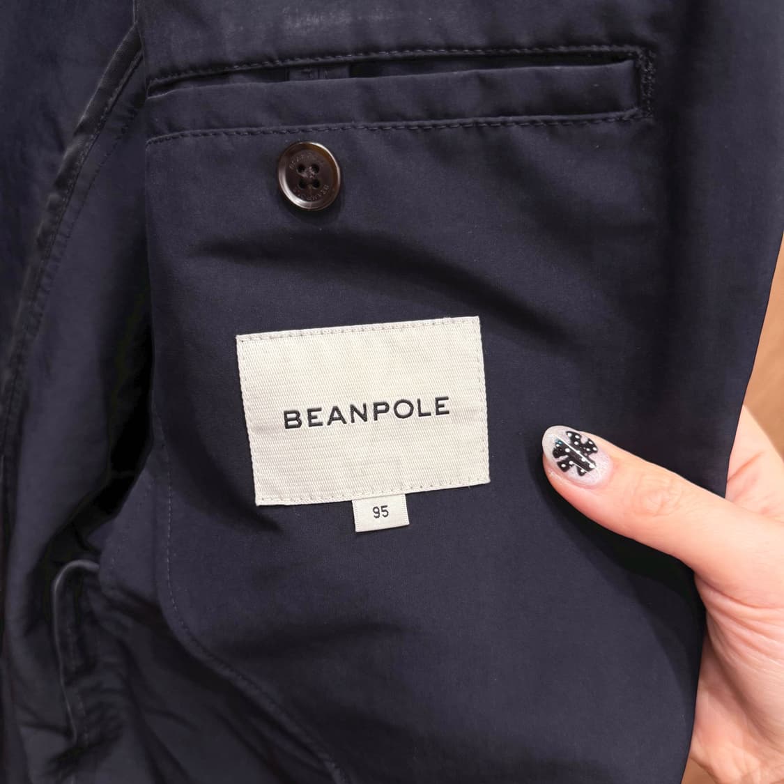 빈폴 블레이저 스탠드카라 소매 버튼 플랩 포켓 디테일 블랙 상품이미지7