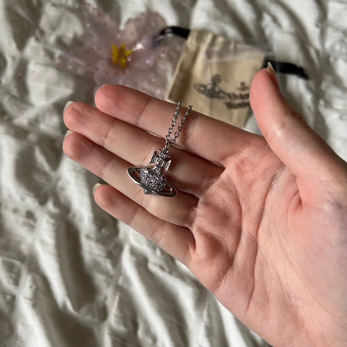 비비안웨스트우드 아그나사 바스 릴리프 네크리스 상품이미지8