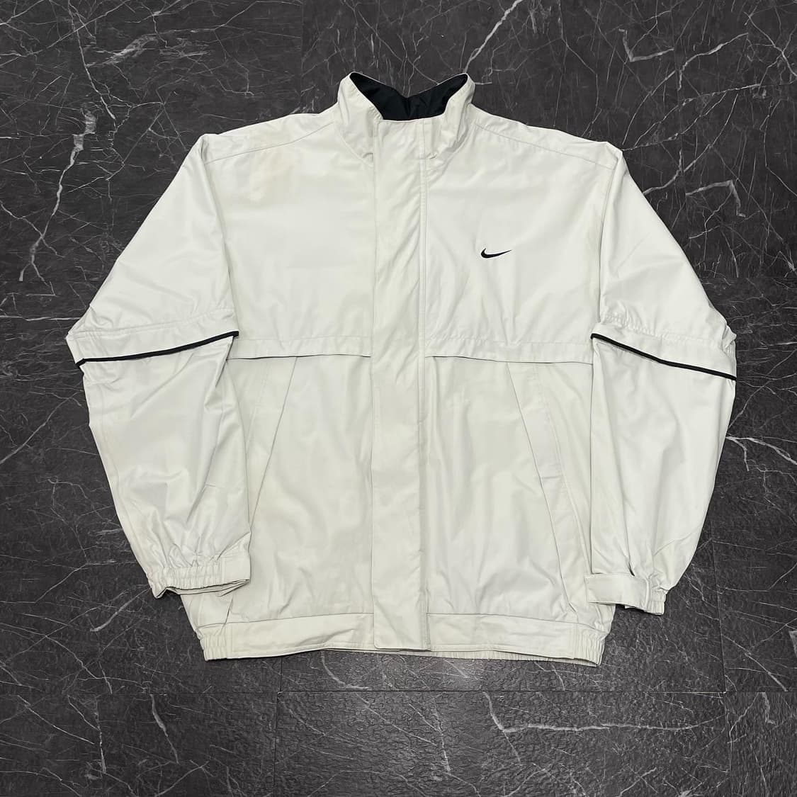 L(XL) 나이키 해체주의 하이넥 바람막이 상품이미지1