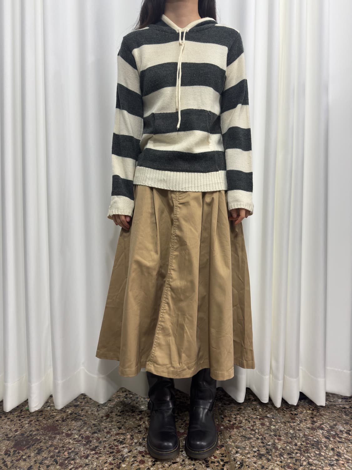 lowrys farm beige pleats skirt 상품이미지1