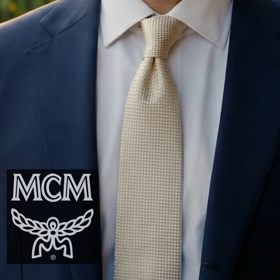 MCM 실크 아이보리 솔리드 텍스처 넥타이 9cm A+등급 A19323
 상품이미지1