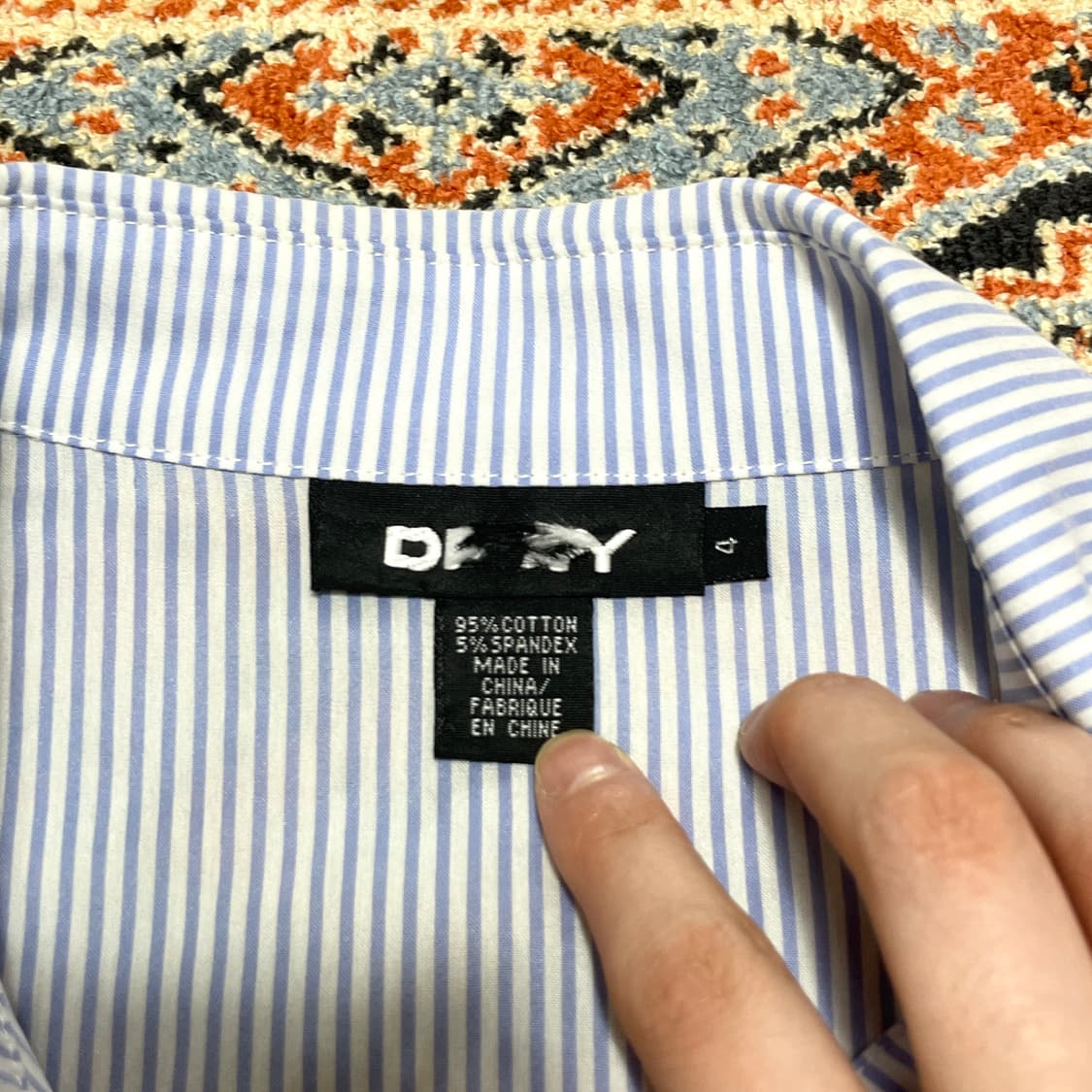 DKNY 블루 스트라이프 슬림핏 민소매 셔츠 여성4 상품이미지4
