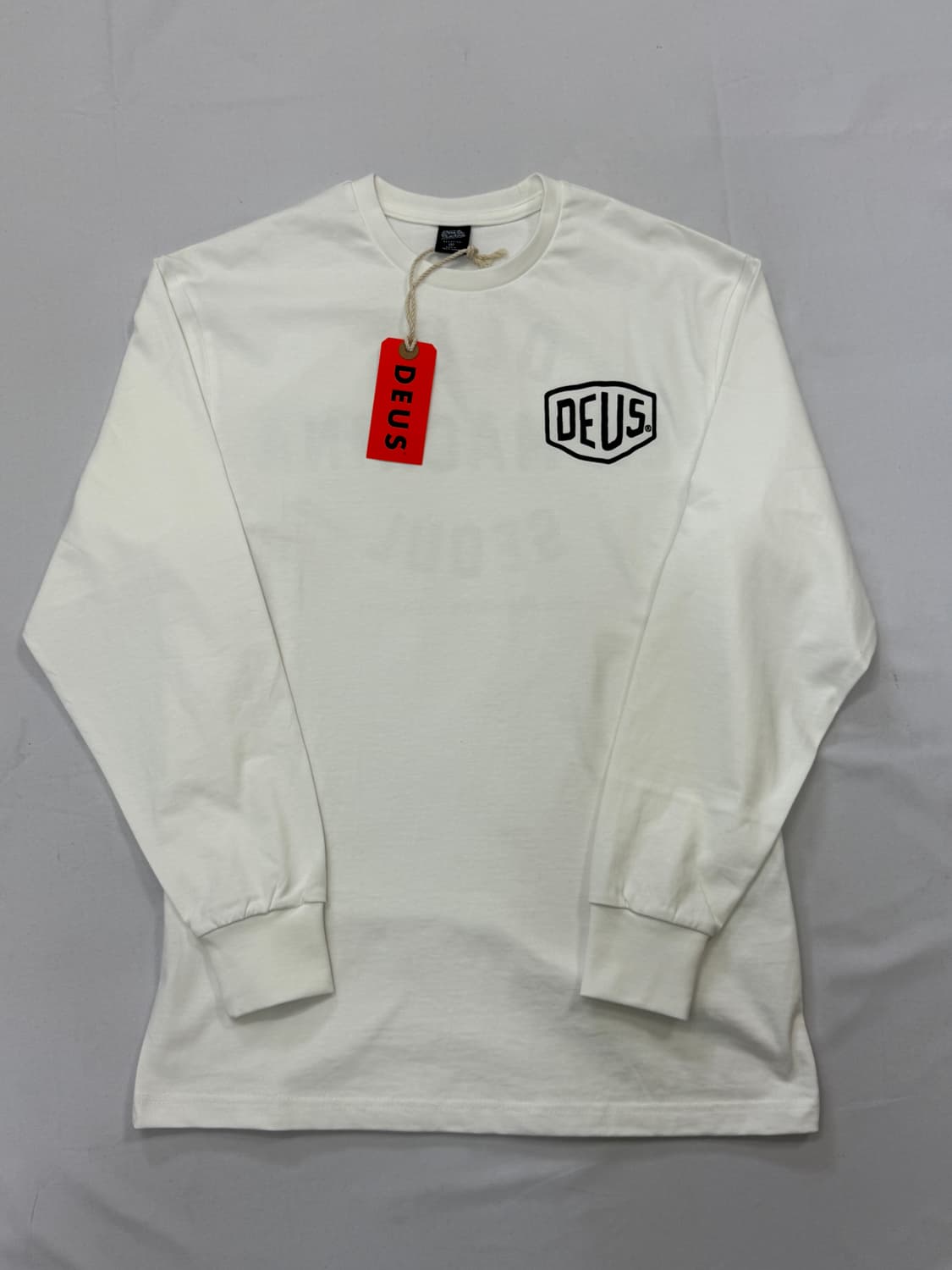 [새상품]Deus데우스 서울 컬리지 긴팔 롱슬리브 화이트 M 상품이미지3