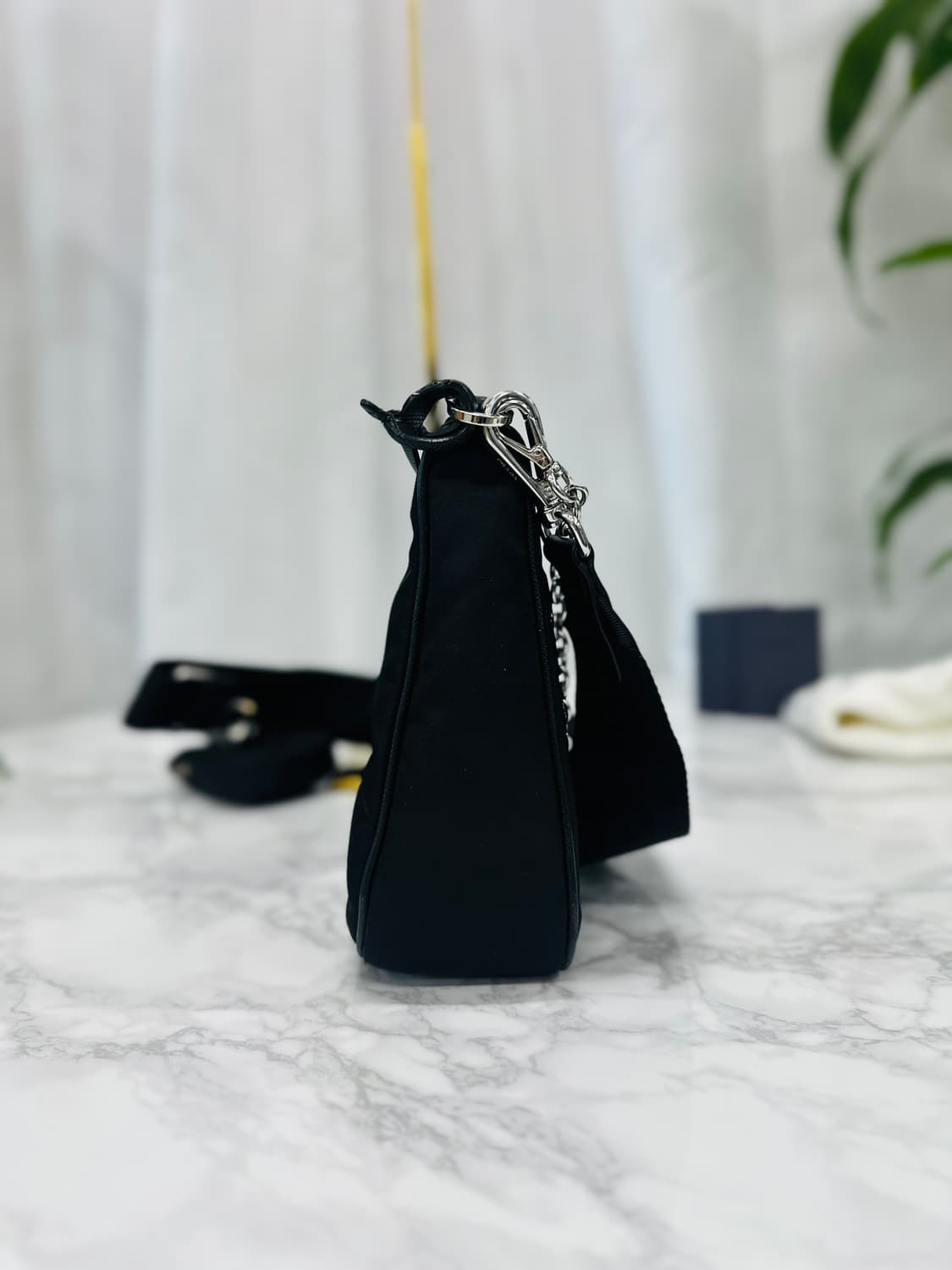 [정품] 프라다 리에디션 2005 리나일론 백 상품이미지4