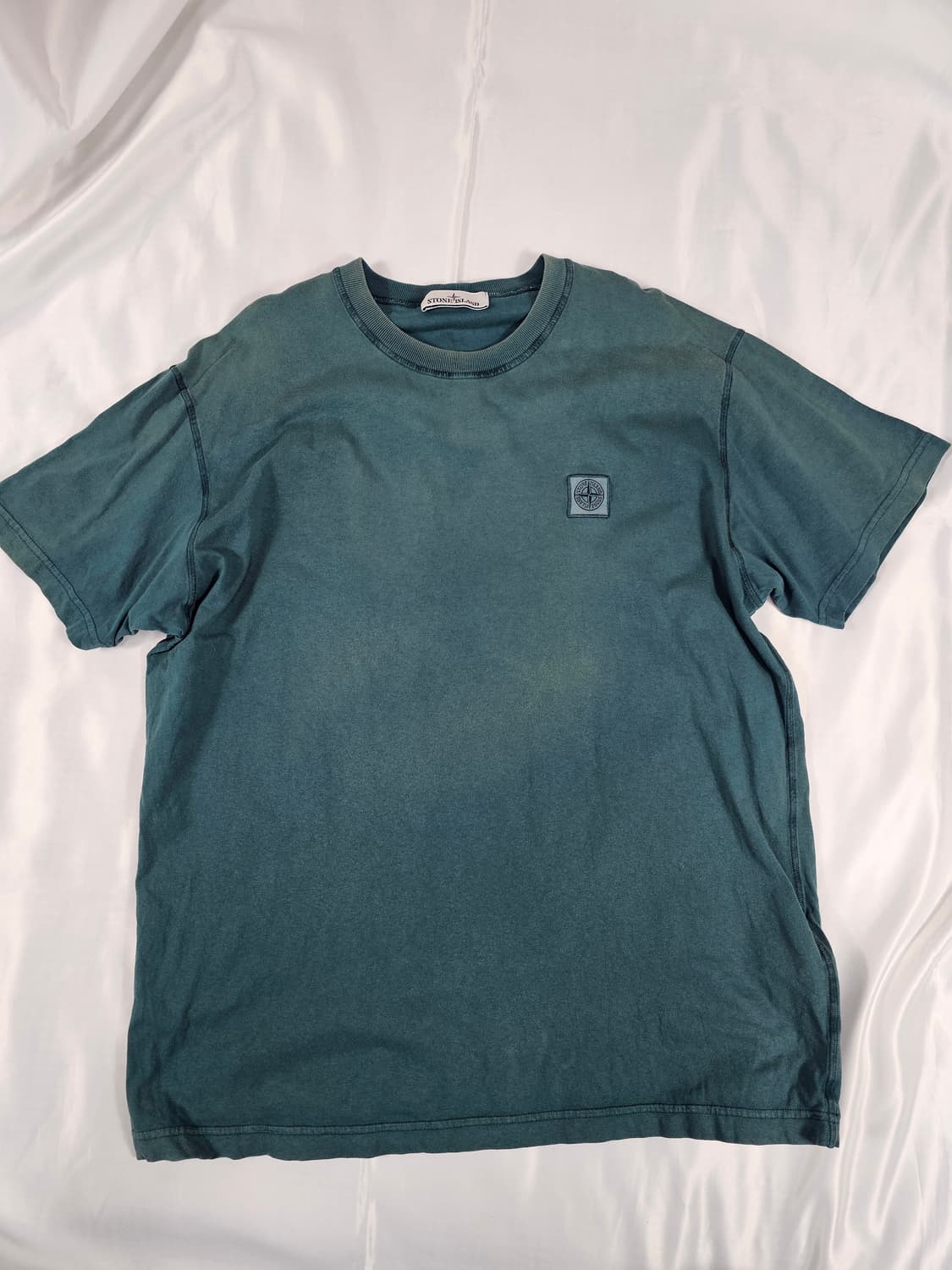 스톤아일랜드반팔티 상품이미지1