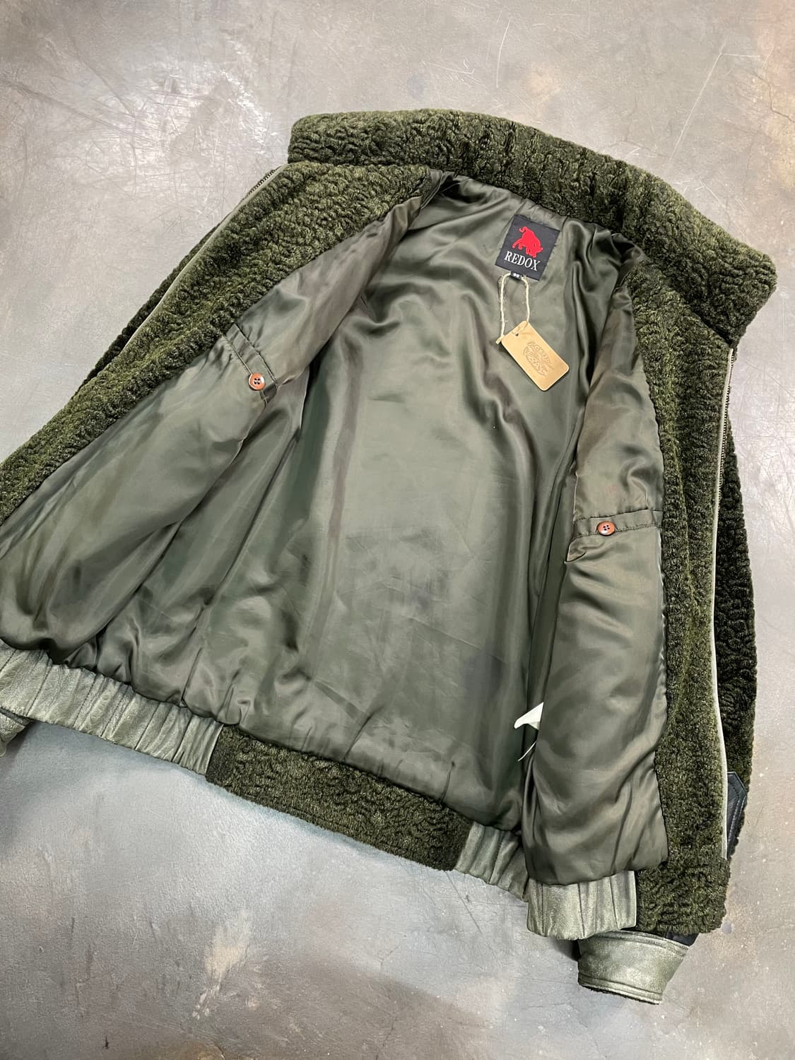 RedOx 레더 패치 플리스 봄버 자켓 상품이미지5