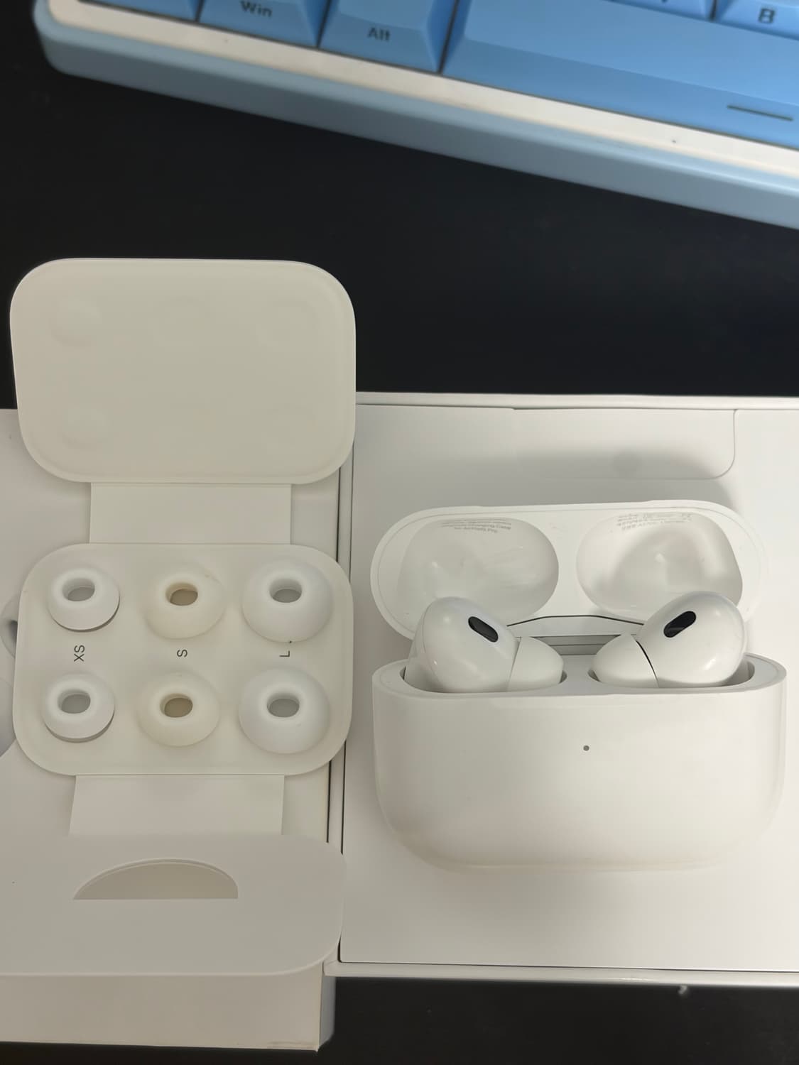 에어팟 프로2 급처 상품이미지1