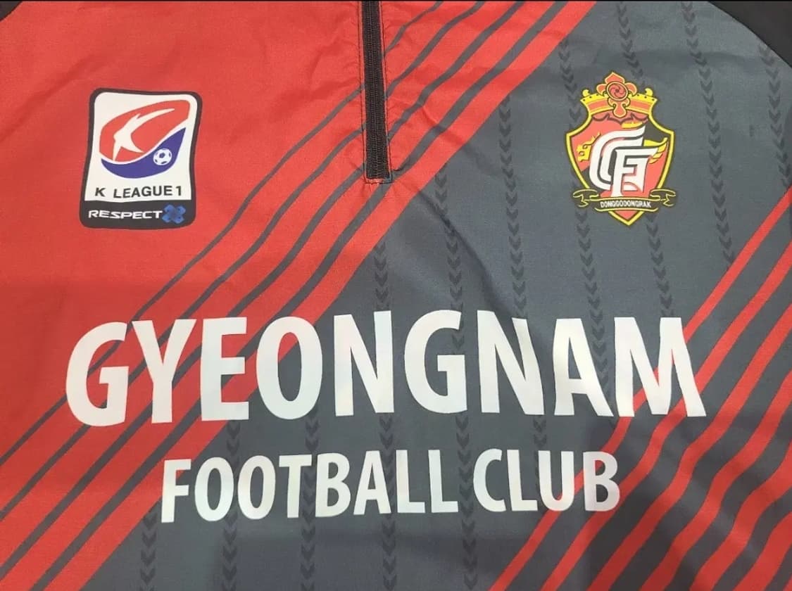 험멜 경남FC 아챔 웜업 상품이미지3