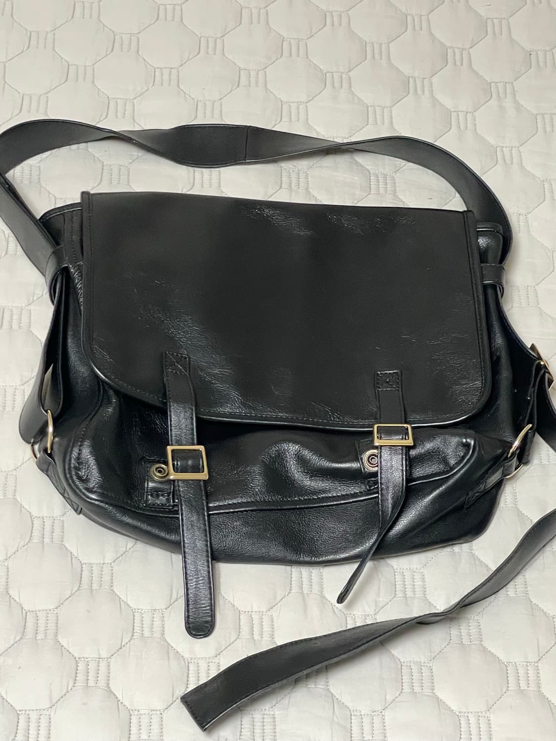 ccu 레더백 블랙 카우스킨 상품이미지1