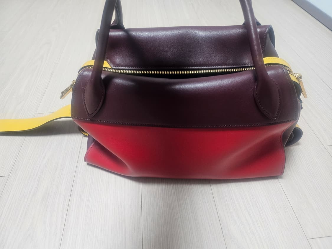 프라다 볼링 리본 토트백 상품이미지9