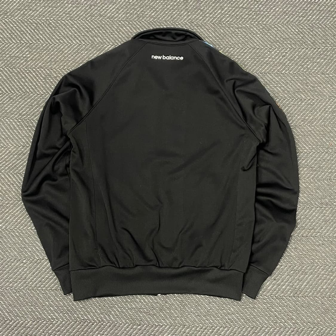 뉴발란스 트로피컬 트랙탑 v0008 상품이미지2