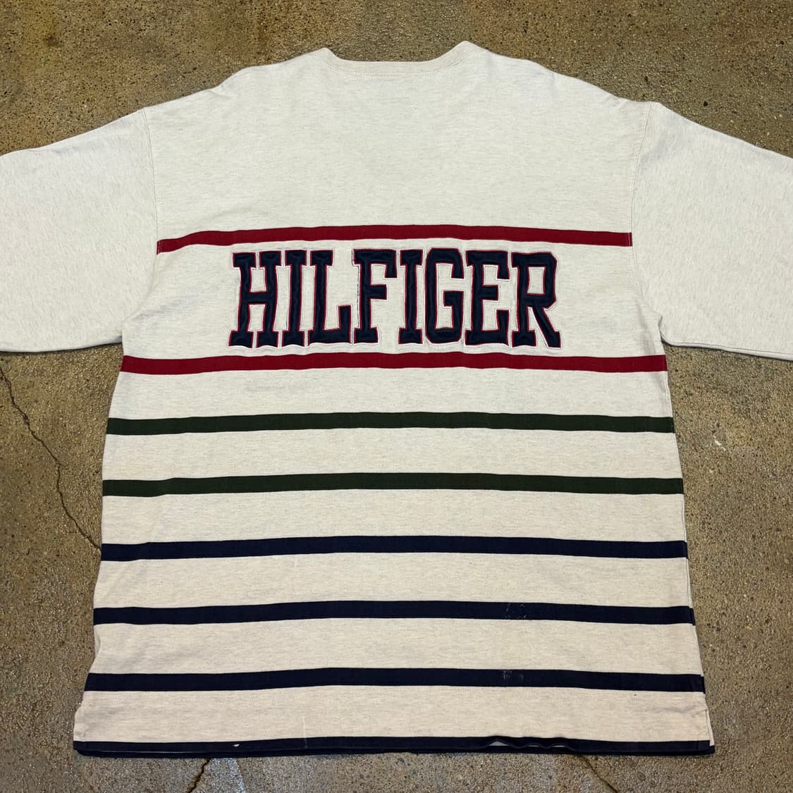 90s 미국 빈티지 타미힐피거 올드스쿨 빅로고 브이넥 롱슬리브 상품이미지8