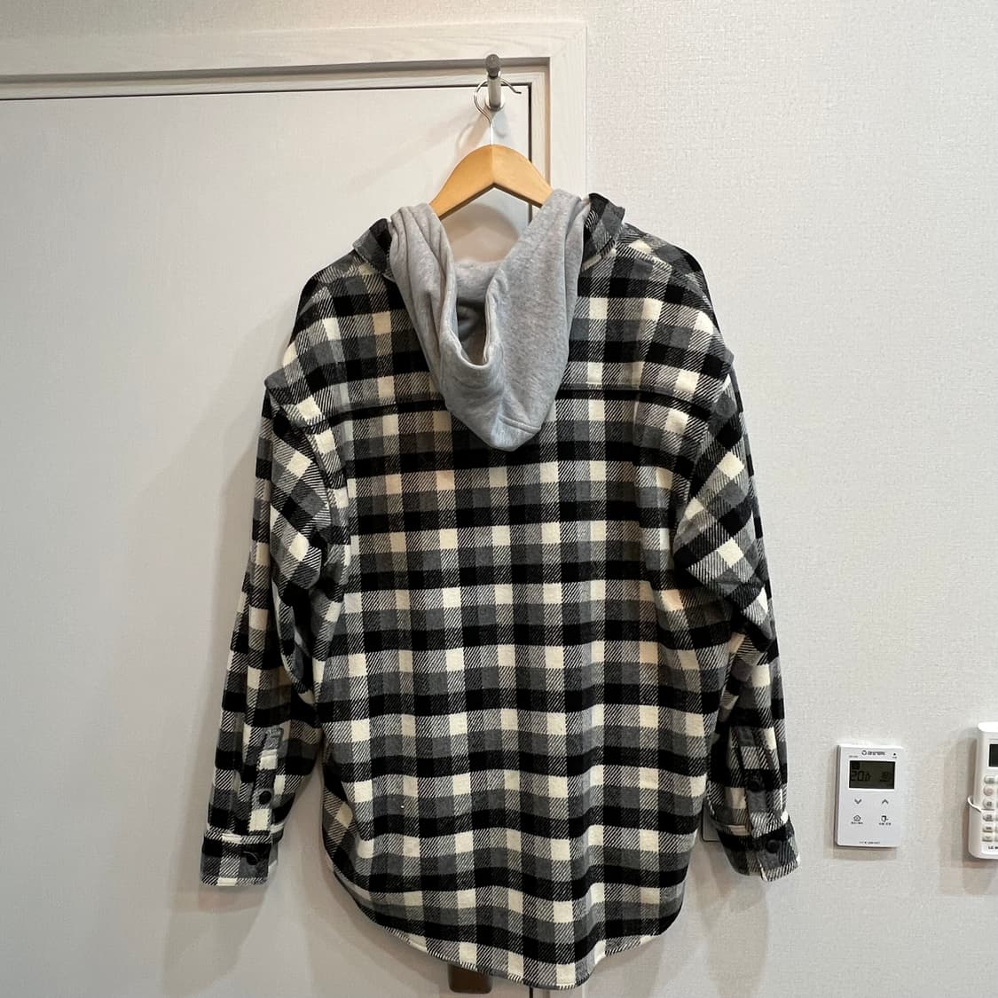 엔와이피 Multi Check Hoodie Shirt (black)  상품이미지4