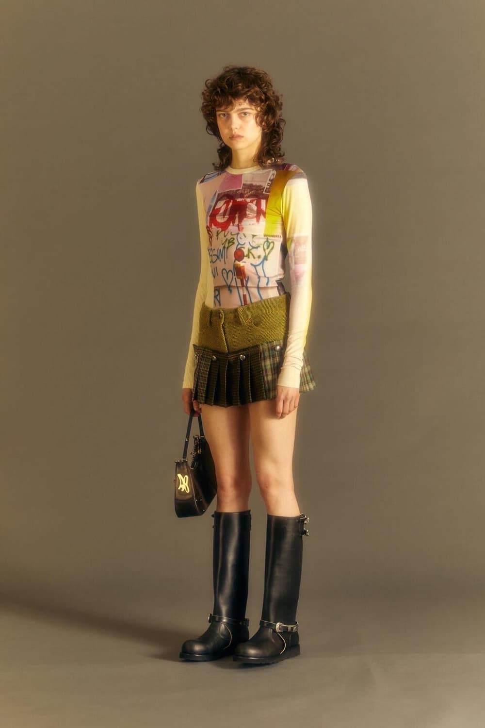 앤더슨벨포우먼 필름 아카이브 롱 슬리브 티 상품이미지2