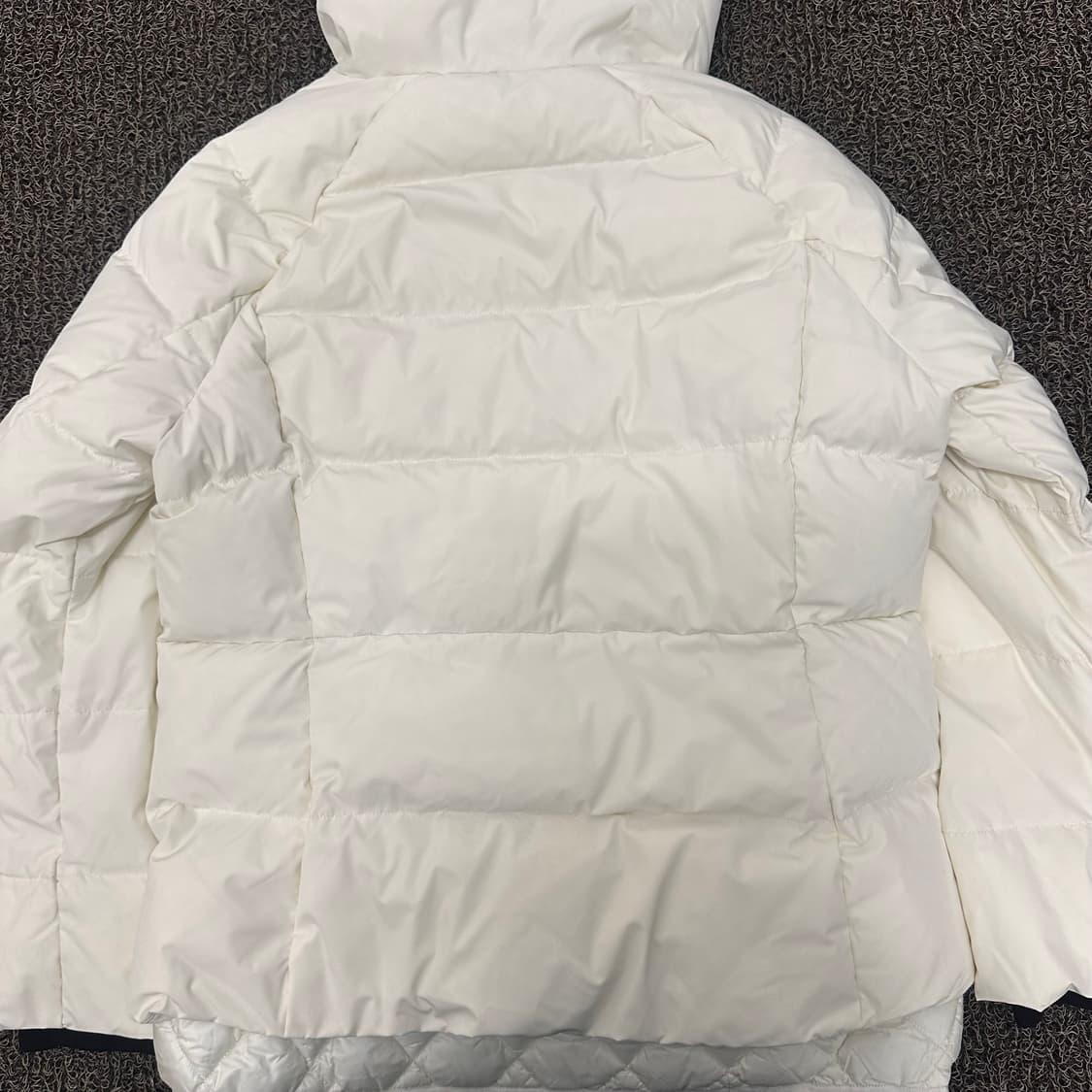 빈폴 여성 구스다운 후드 패딩 점퍼 100사이즈 상품이미지7