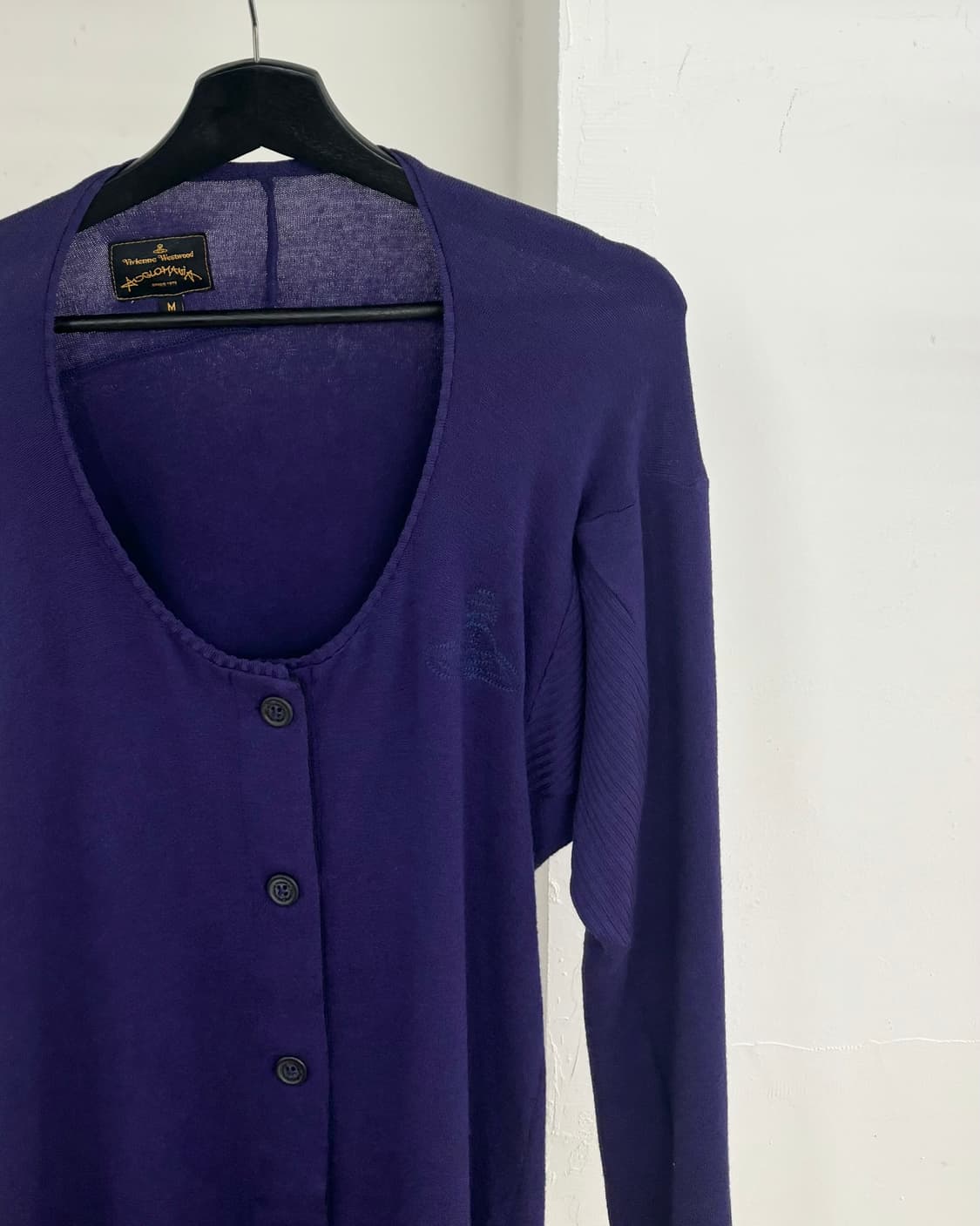 비비안 웨스트우드 퍼플 버튼 롱 가디건 상품이미지4
