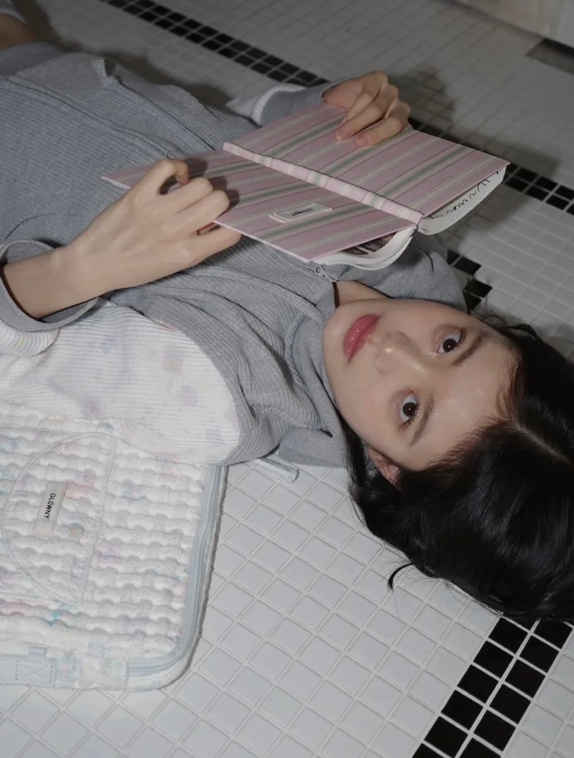 글로니 CONTRAST DREAMY WAFFLE HOODIE 상품이미지2