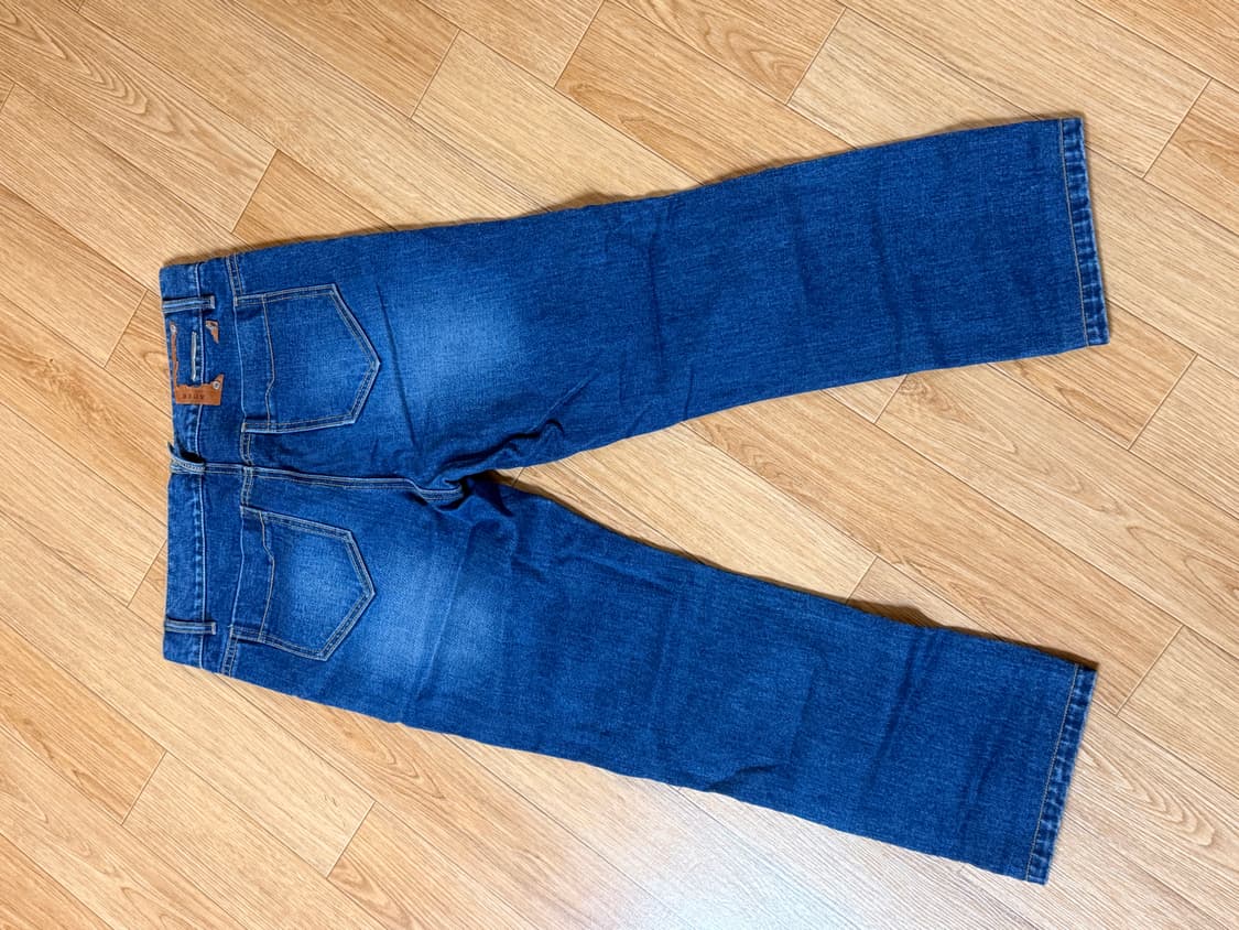 아더에러 데님팬츠 A4 상품이미지2