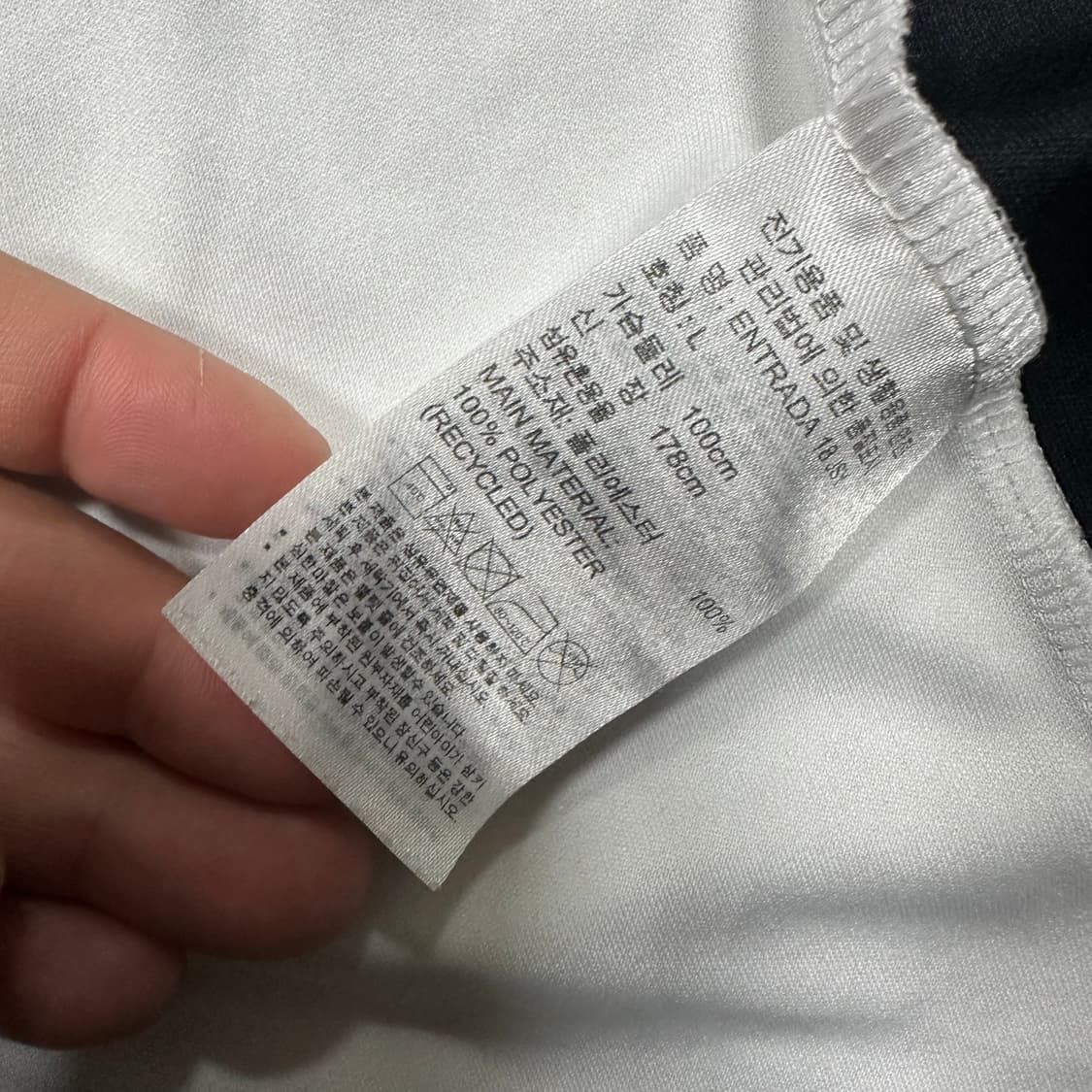 ✨ (만원 빈티지) 아디다스 흰검 링거 반팔티  상품이미지4