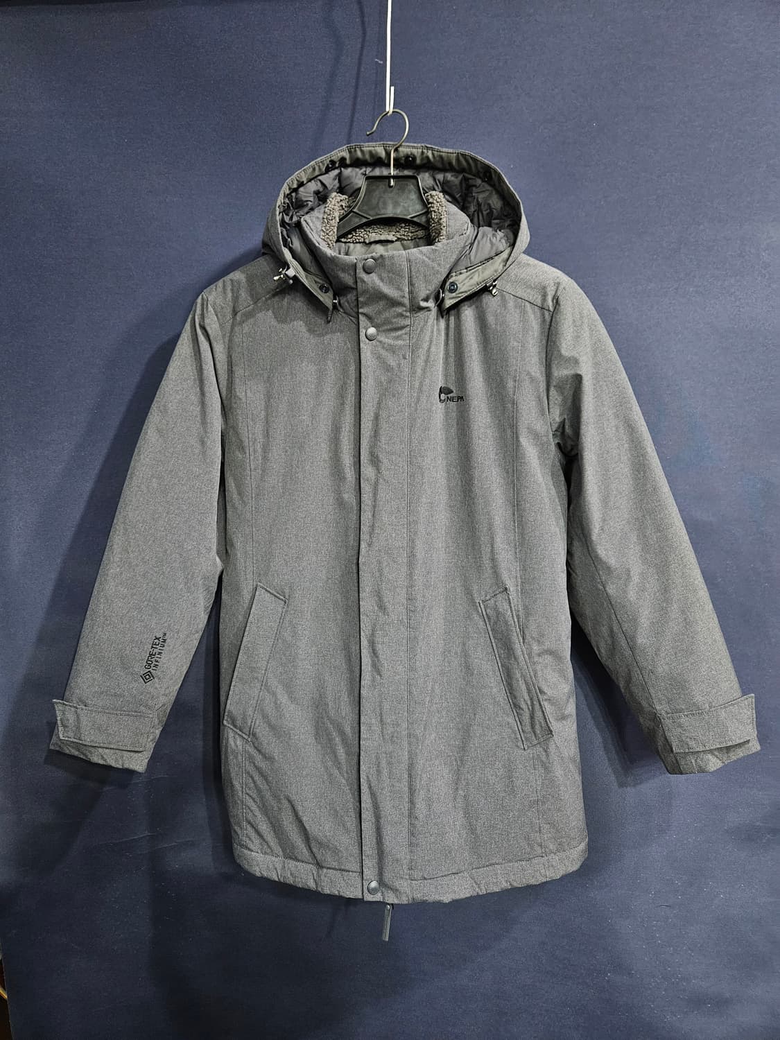 네파 고어텍스 그레이 남성 100 구스다운 롱패딩  상품이미지1