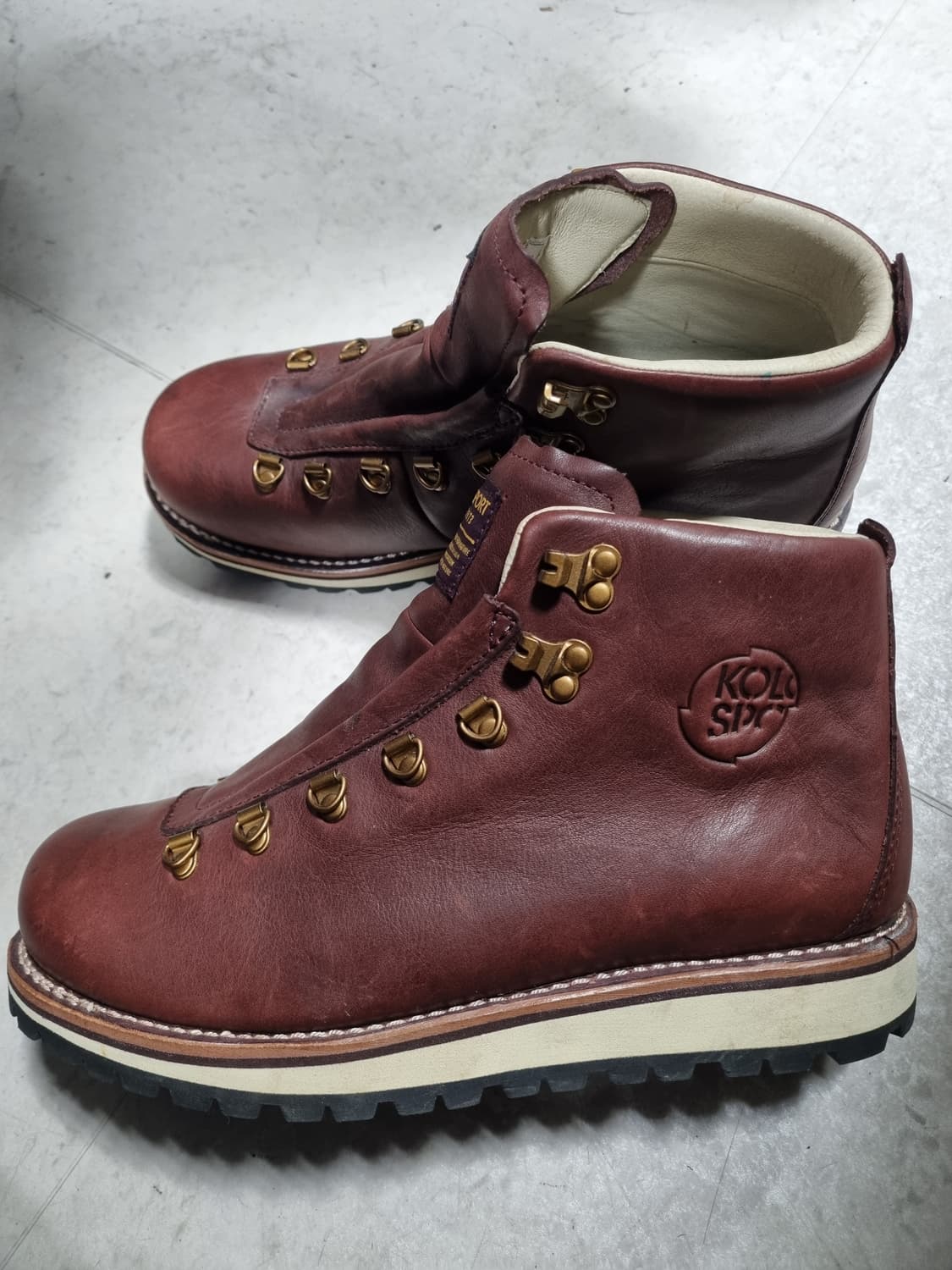 코오롱 스포츠 남성 통가죽 등산화  상품이미지2