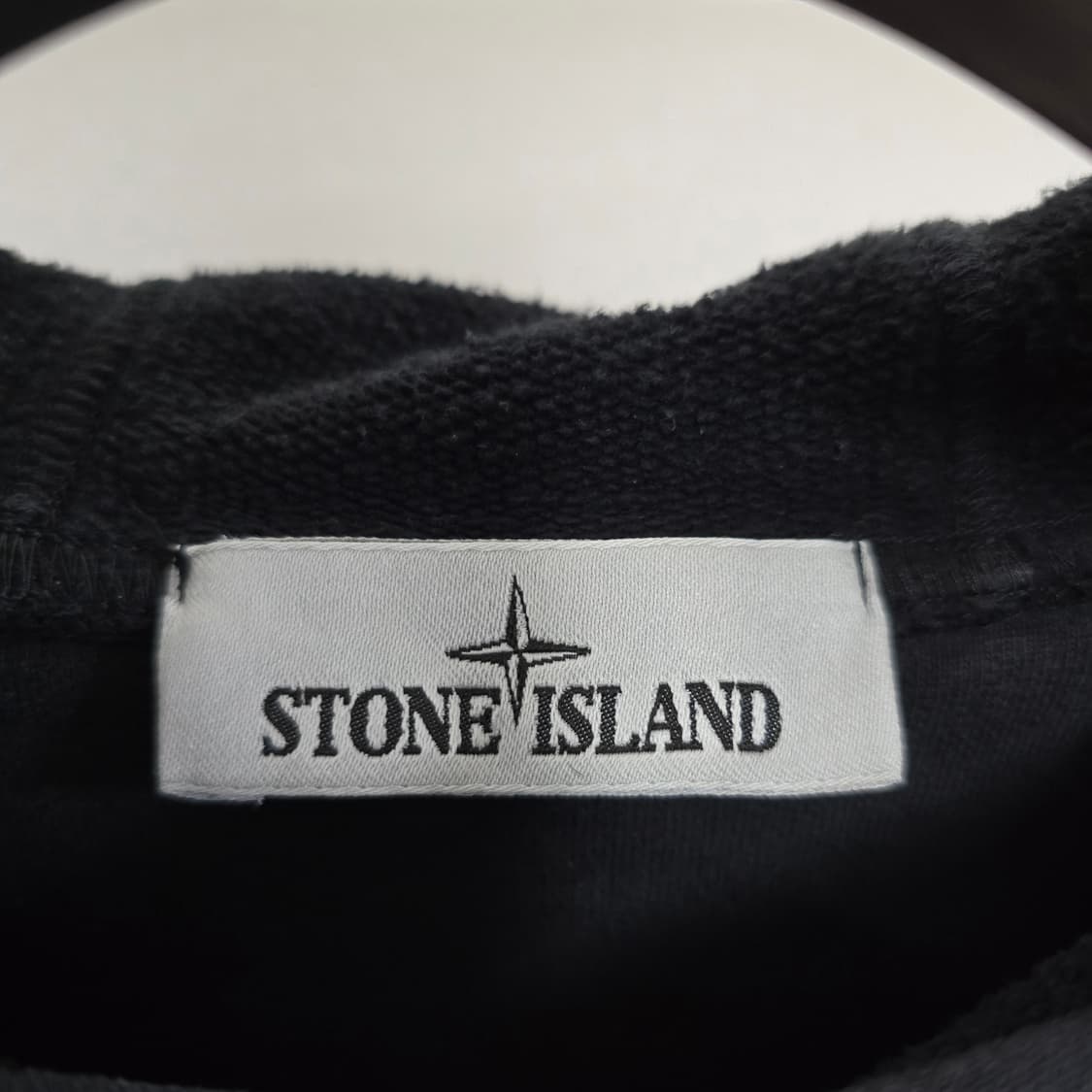22fw 스톤아일랜드 후드 티셔츠 블랙 s사이즈 90 95 판매 상품이미지2