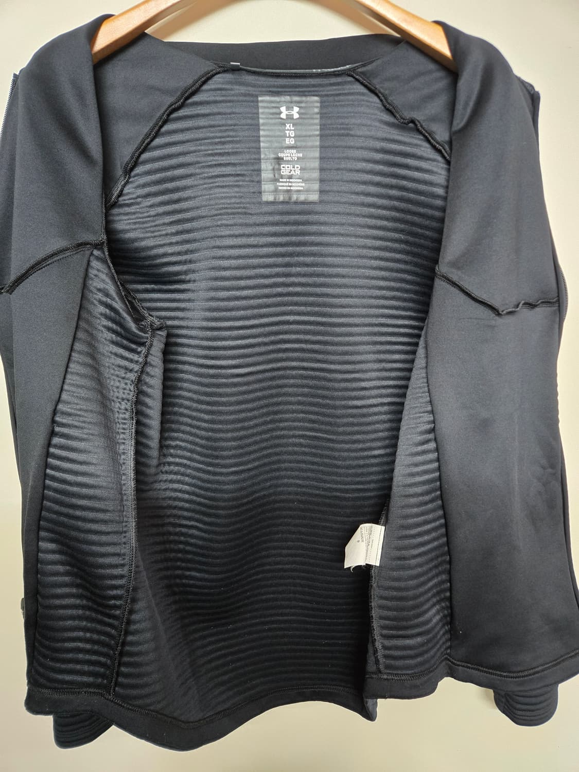 언더아머 골프 남성 블랙 집업 자켓 XL 상품이미지3