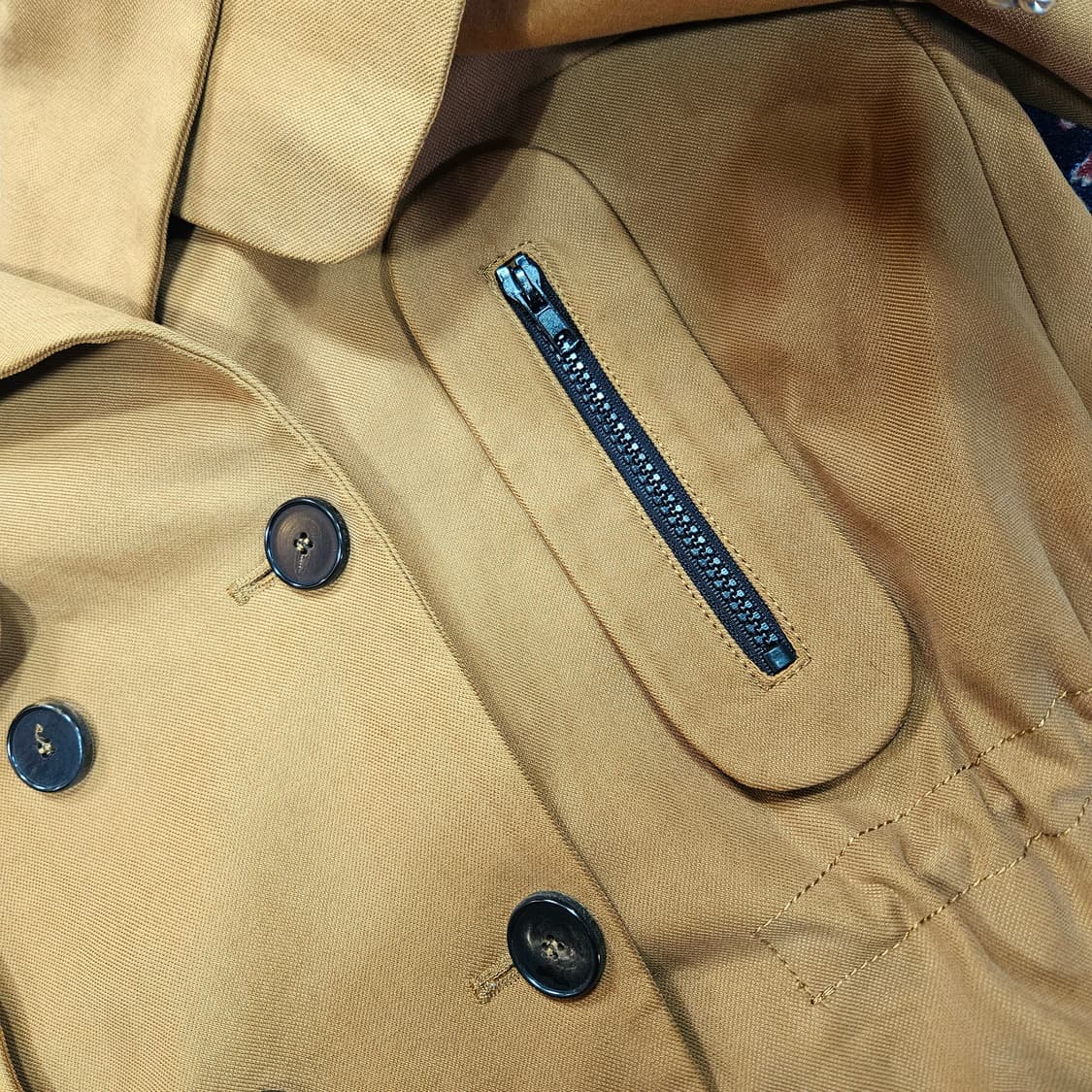 르윗(Lewitt) 숏 트랜치 빅후드 자켓 Free 상품이미지3