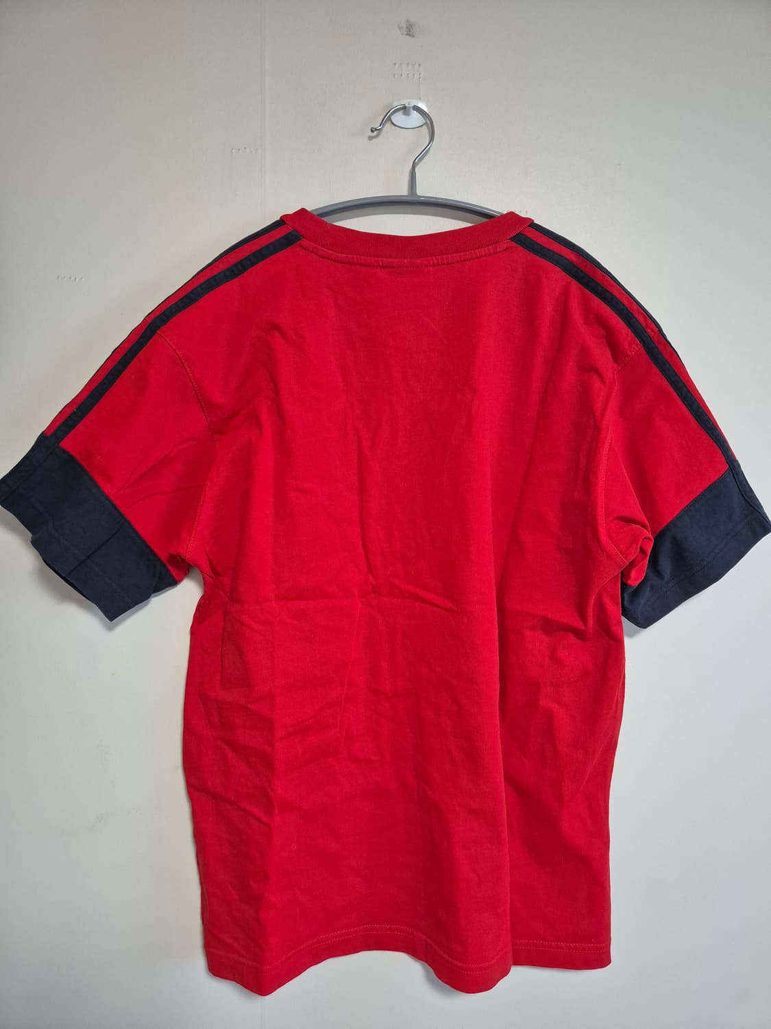 아디다스 오리지널 레드 반팔티 L 상품이미지2