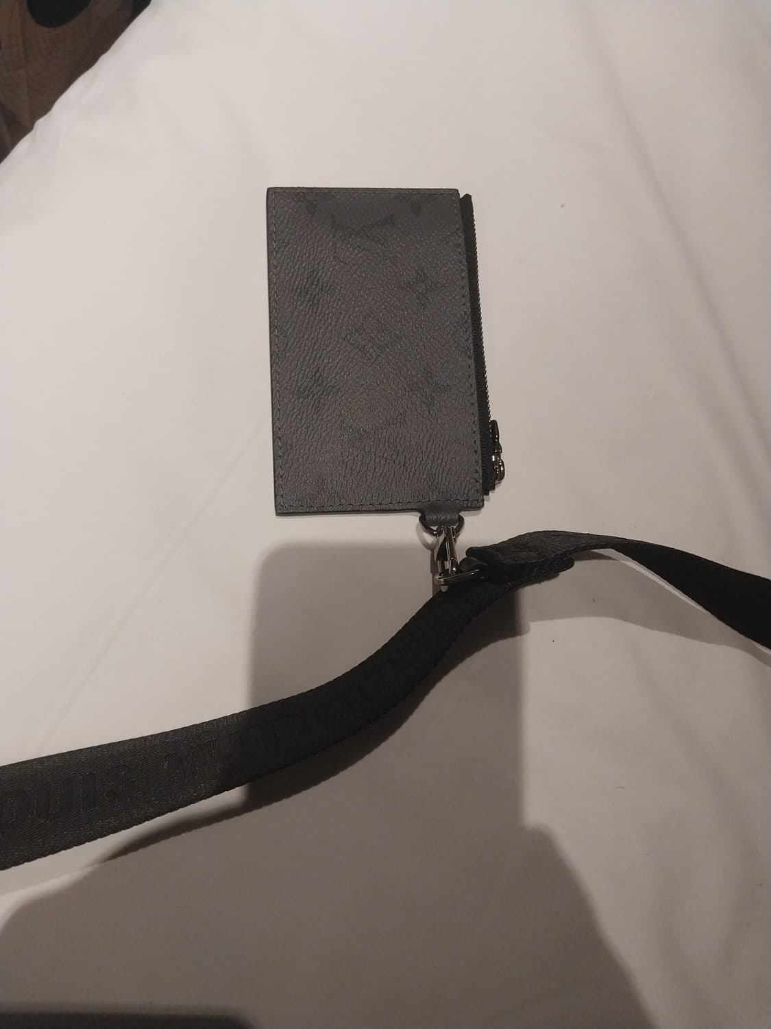 루이비통 가스통 웨어러블 월릿 상품이미지9