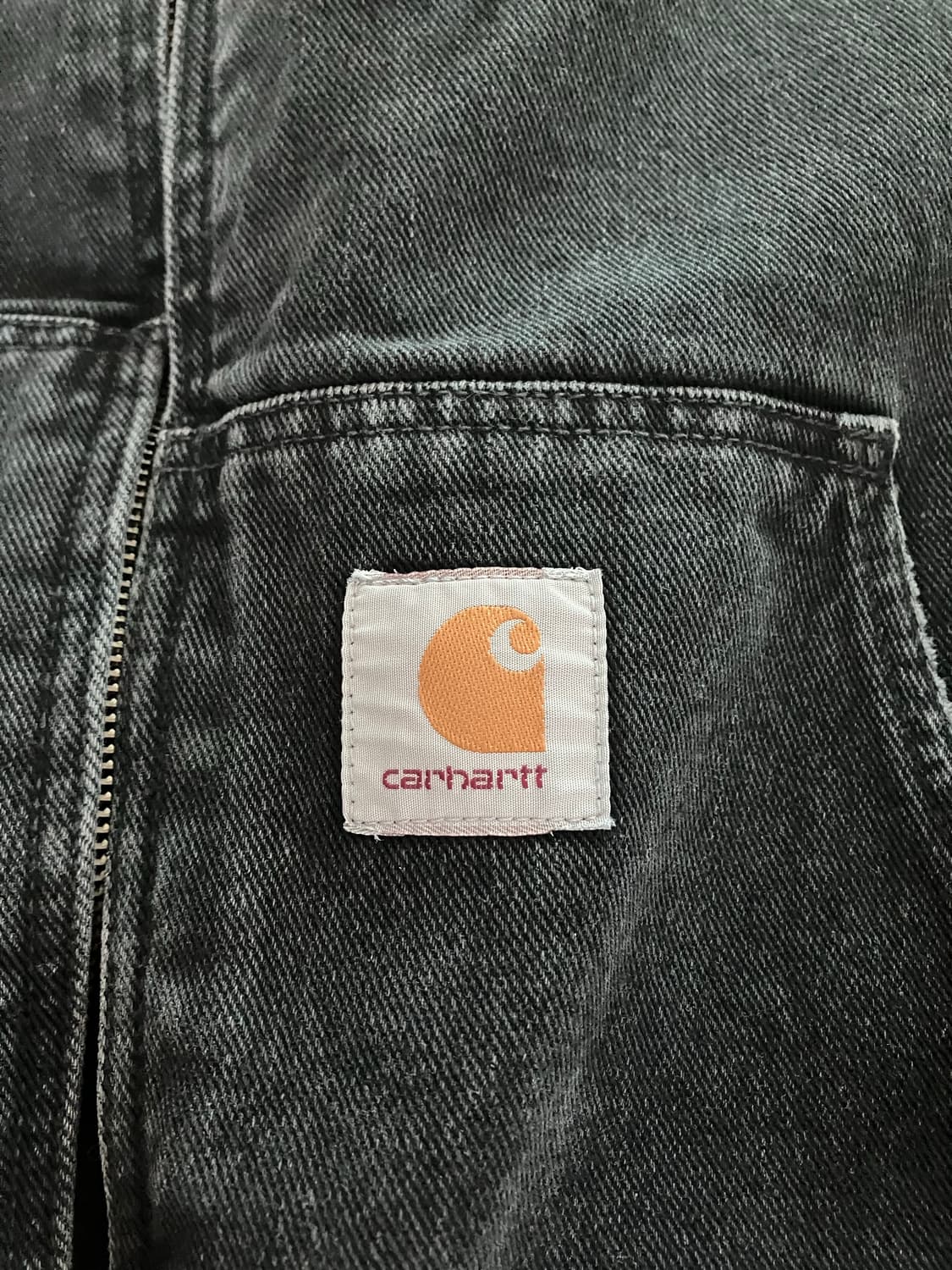 칼하트 WIP 메이틀랜드 데님 OG 액티브 자켓 블랙 스톤 워시드 상품이미지3