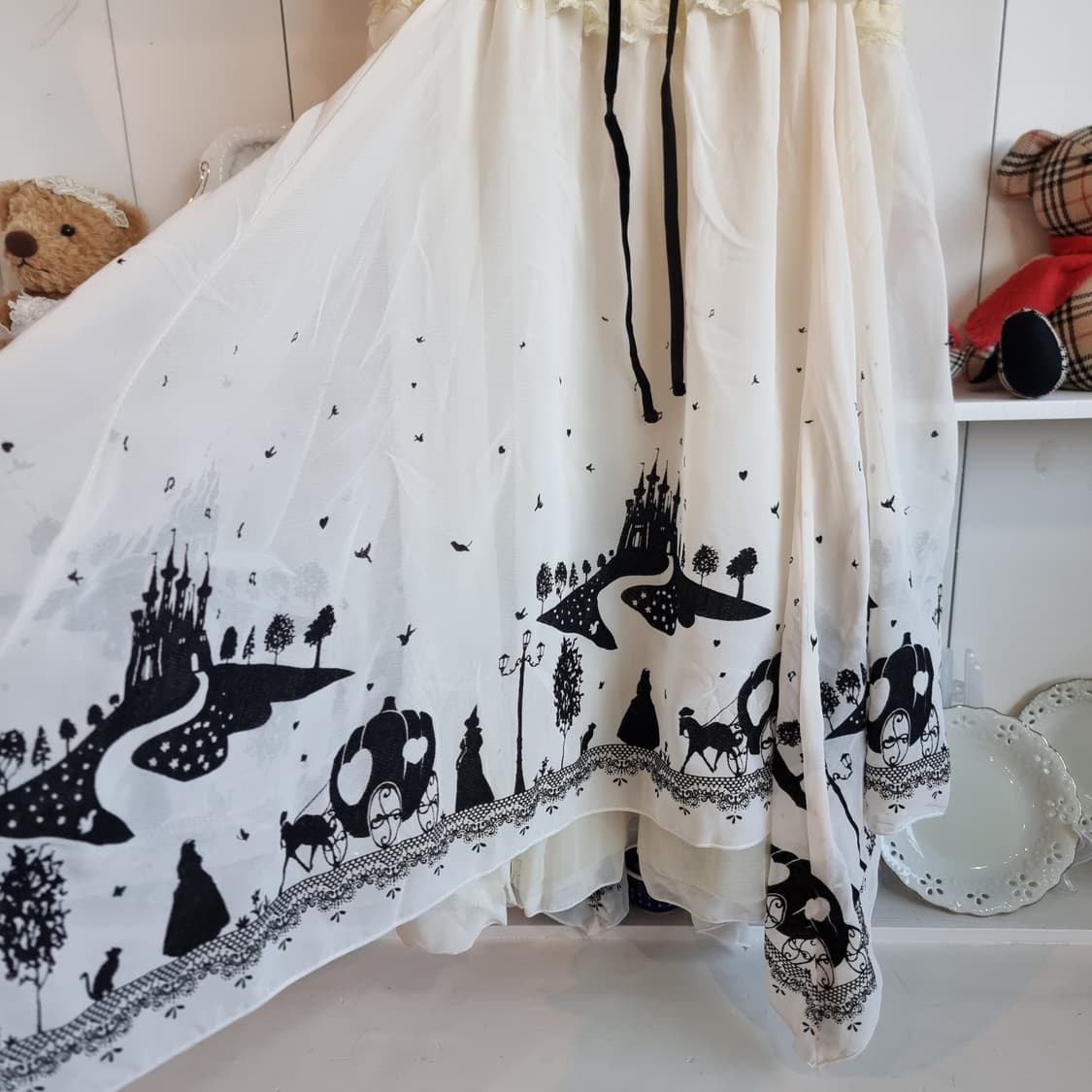 레이스 뷔스티에 원피스 블랙 프린팅 상품이미지2