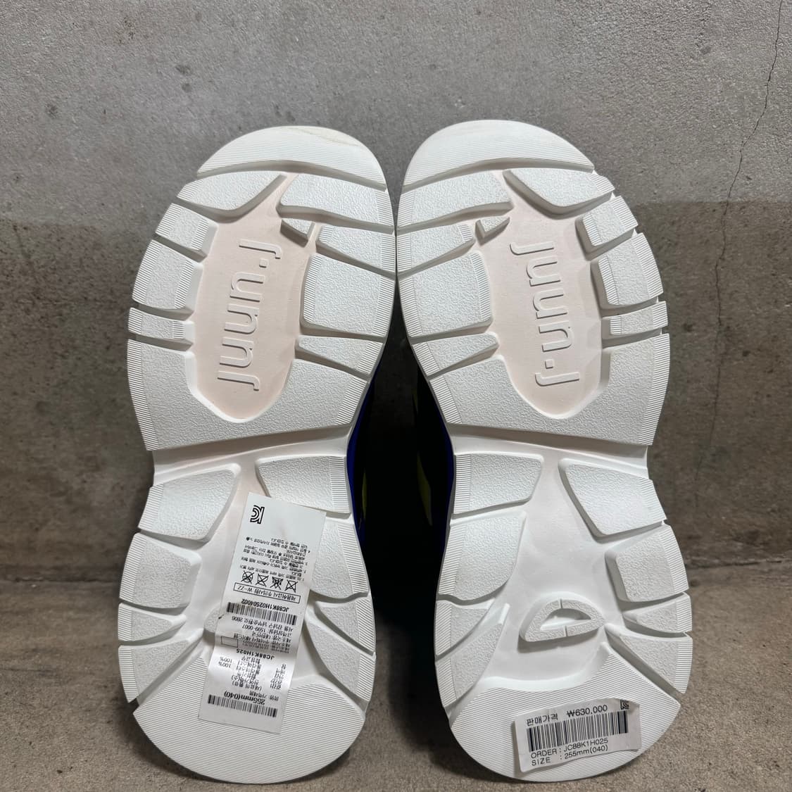 준지 19fw 청키 레더 스트랩 스니커즈 255 상품이미지6