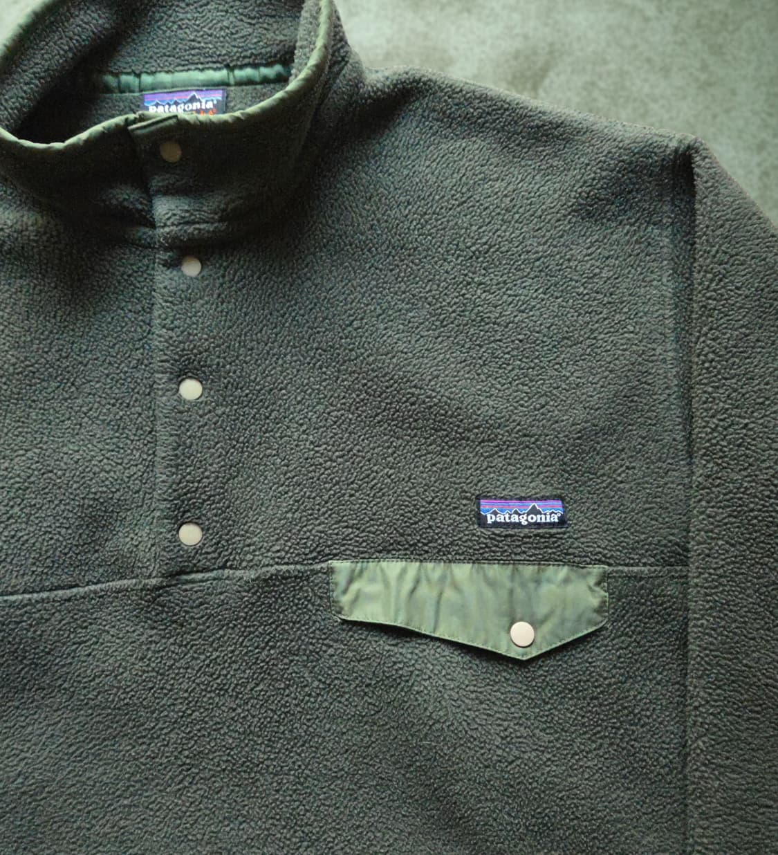 (L)파타고니아 Rare 올리브 신칠라 플리스 상품이미지2