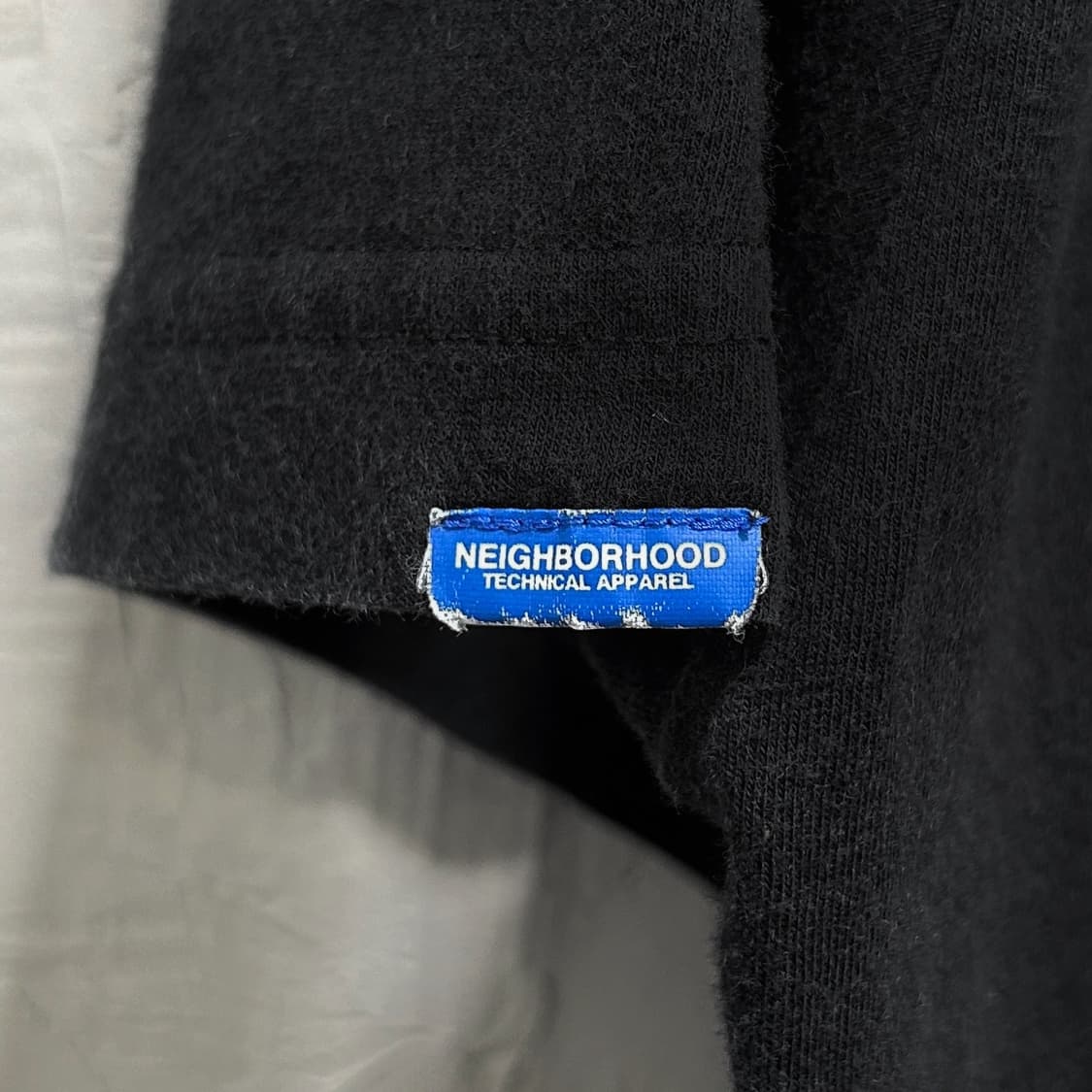 네이버후드 바쉴드 로고 하프 티셔츠 상품이미지7