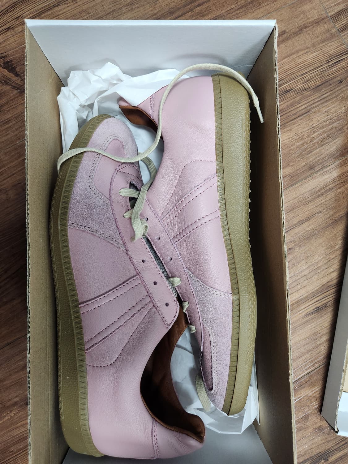 리오파 독일군 핑크 42사이즈(새상품) 상품이미지1