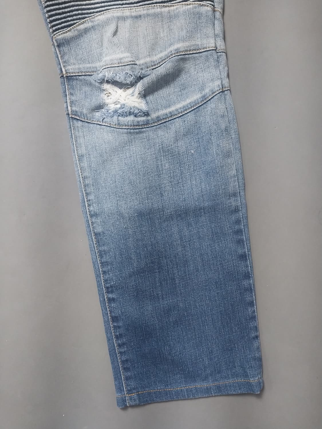 [32] 발망 그라데이션 워싱 디스 바이커진 청바지 상품이미지5