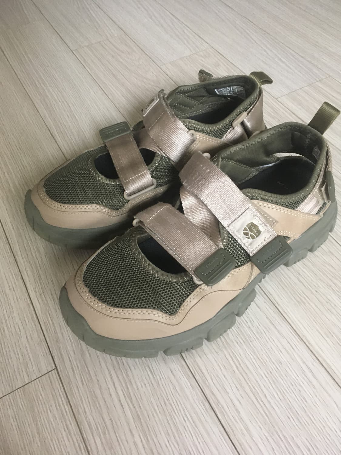 Khaki sandals 상품이미지2