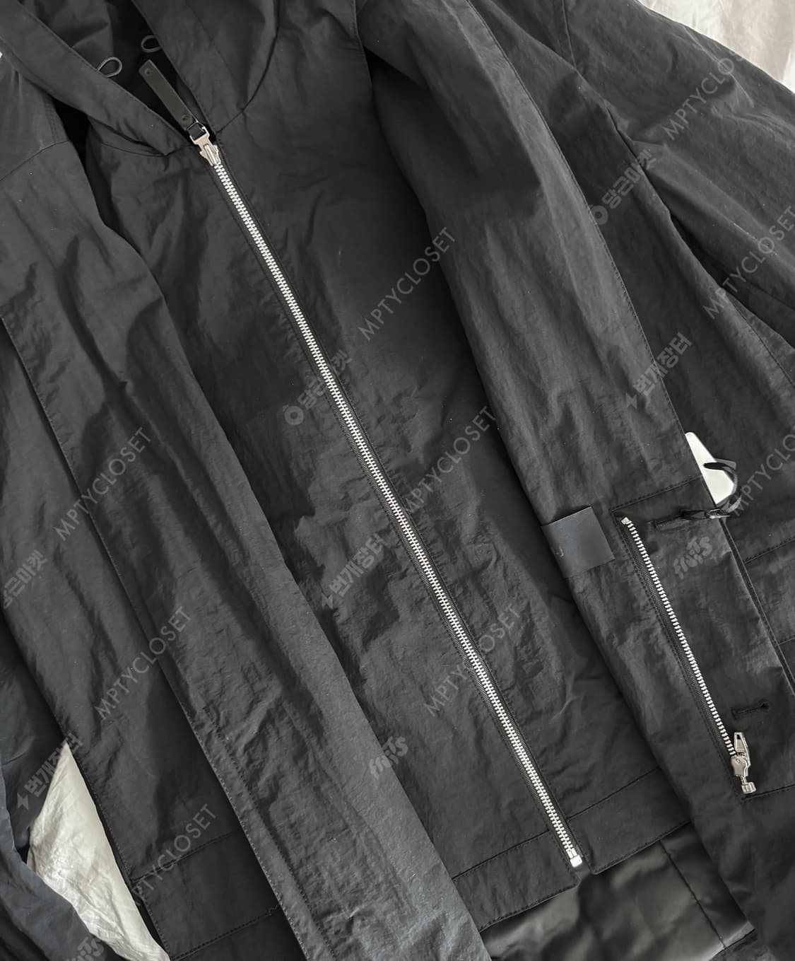 [48] 준지 디테쳐블 후드 나일론 블레이저 상품이미지6