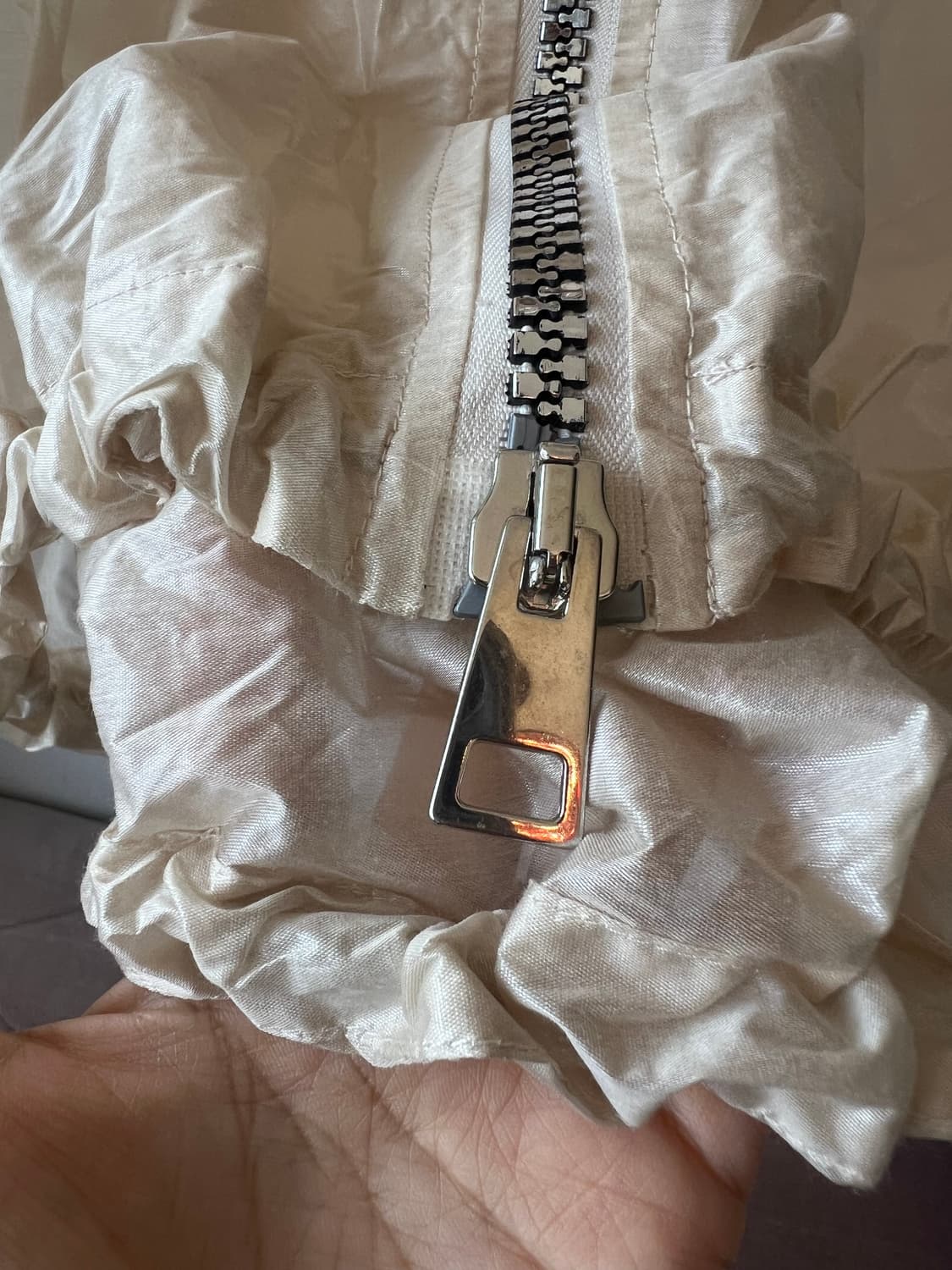 디루치아노 diLUCIANO 여성 골드베이지 바람막이코트 후드집업점퍼 상품이미지4