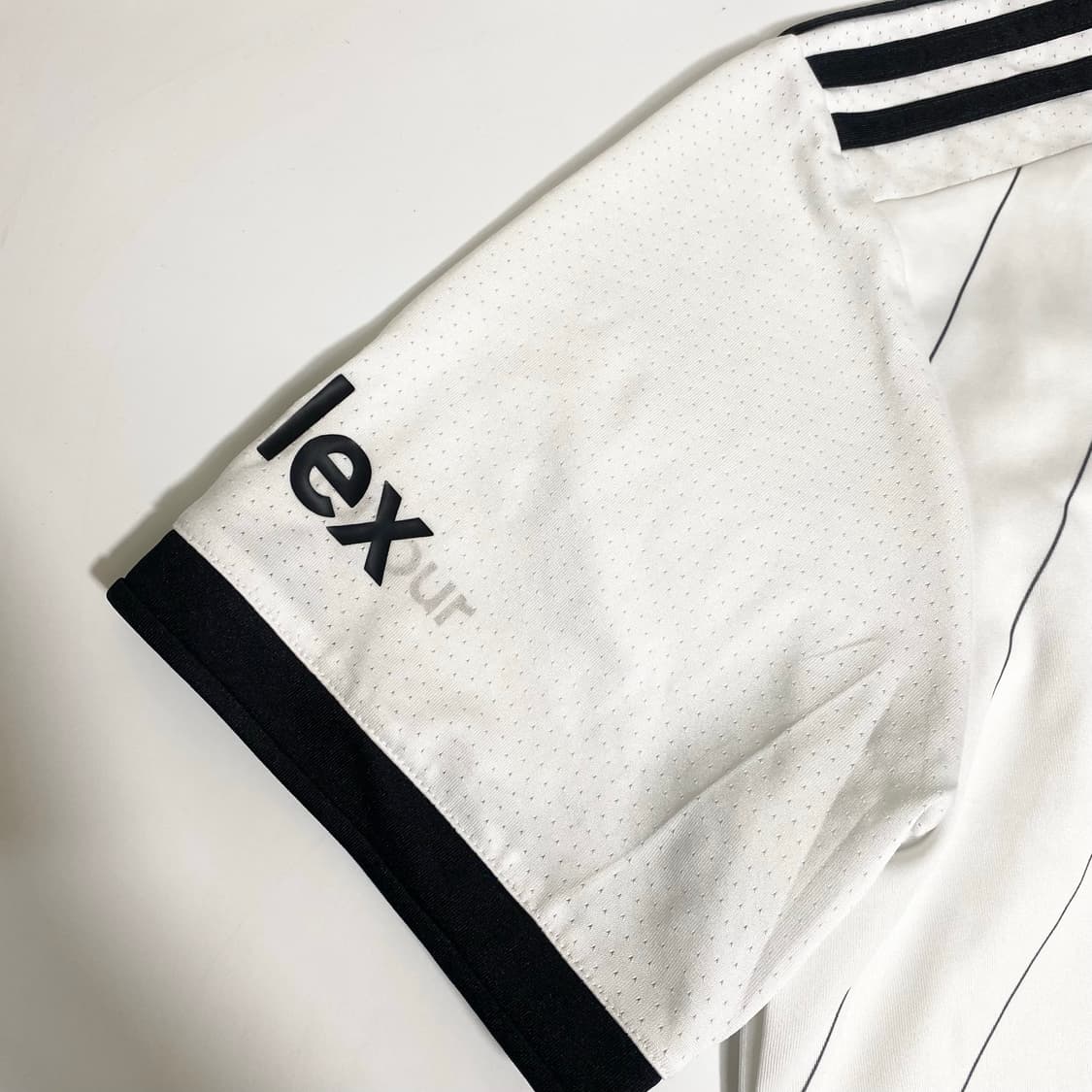 디플러스기아 아디다스 시우 유니폼 XL 상품이미지3