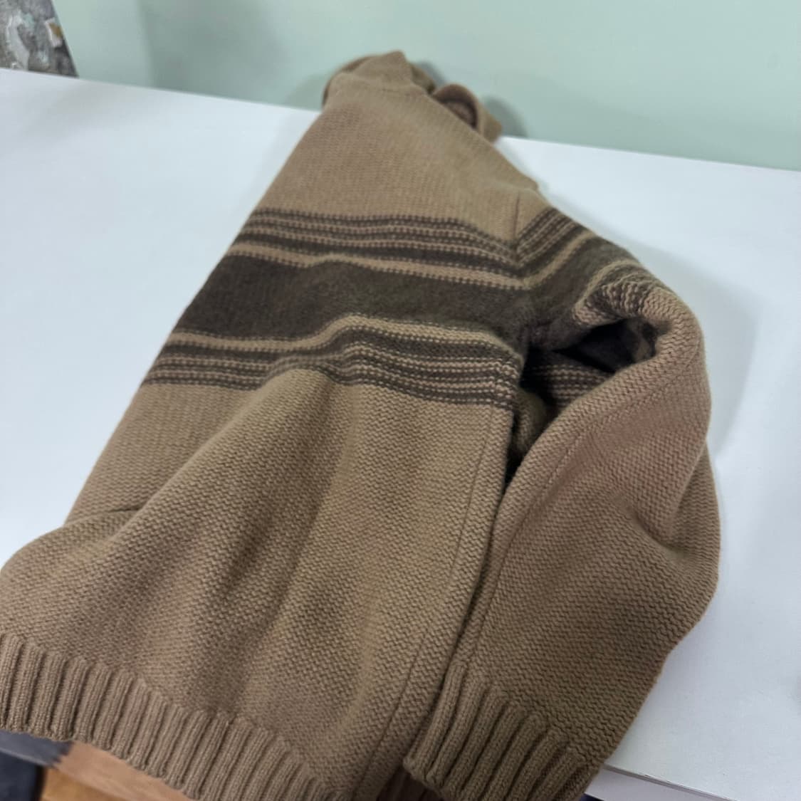 100 게스 베이지 꽈배기 니트후드 상품이미지4