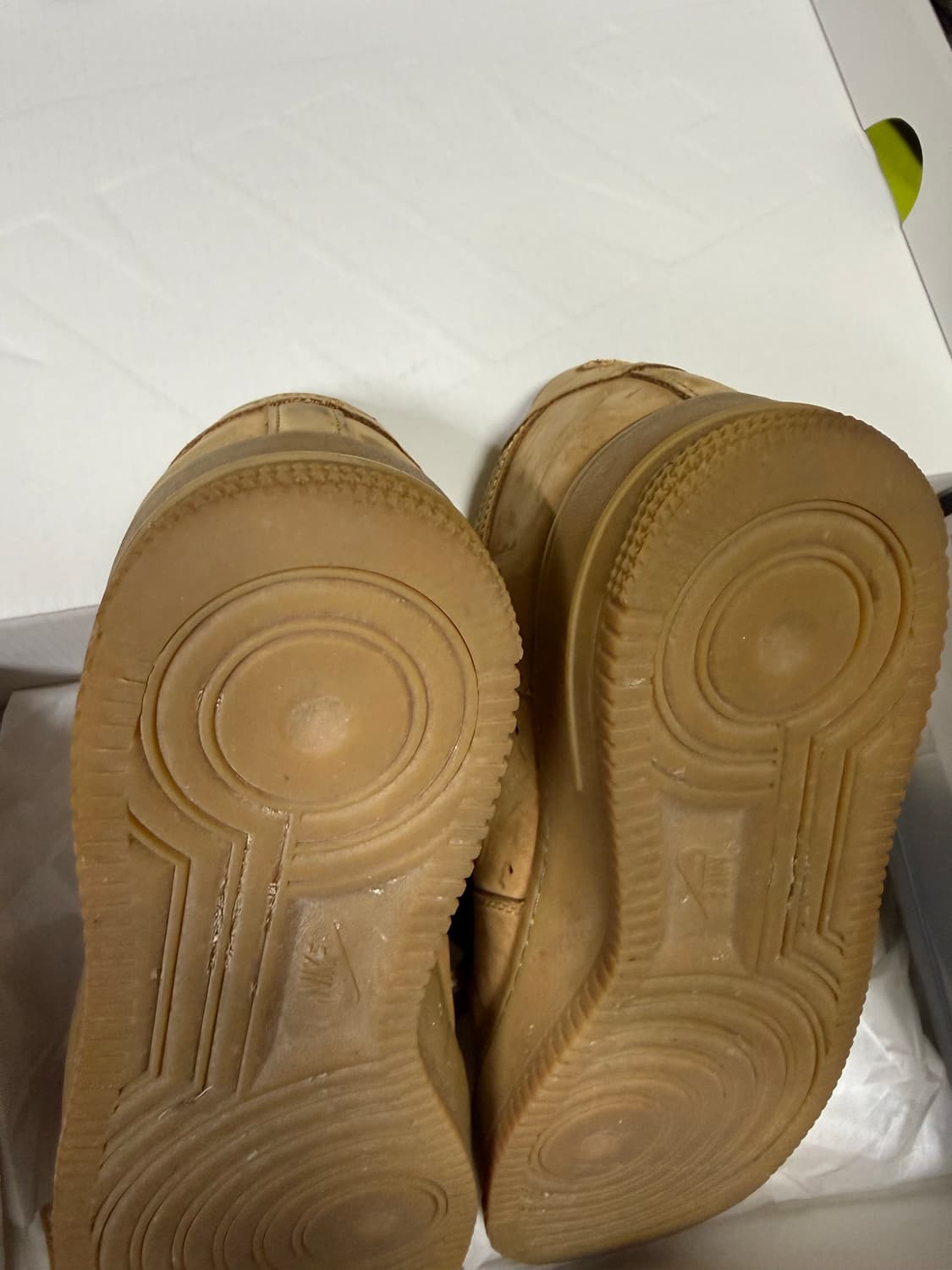 슈프림 나이키 에어포스 270 상품이미지4