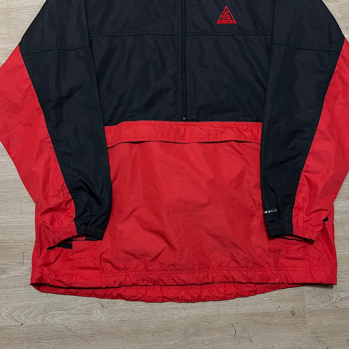 나이키 ACG 남성 투톤 배색 아노락 후드자켓 [블랙/레드] XL/105 상품이미지3