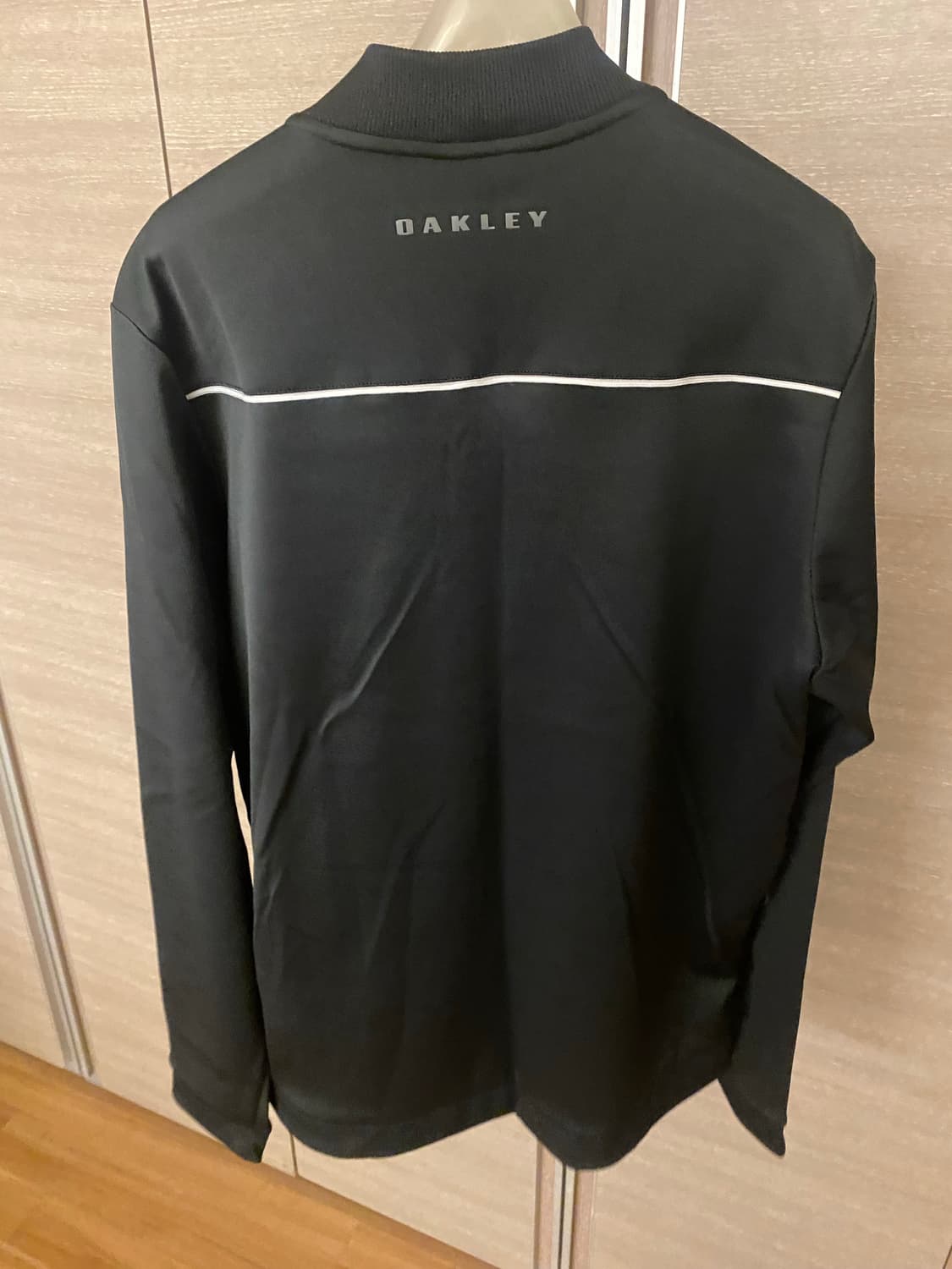 오클리 하프집업 L(105) 상품이미지2