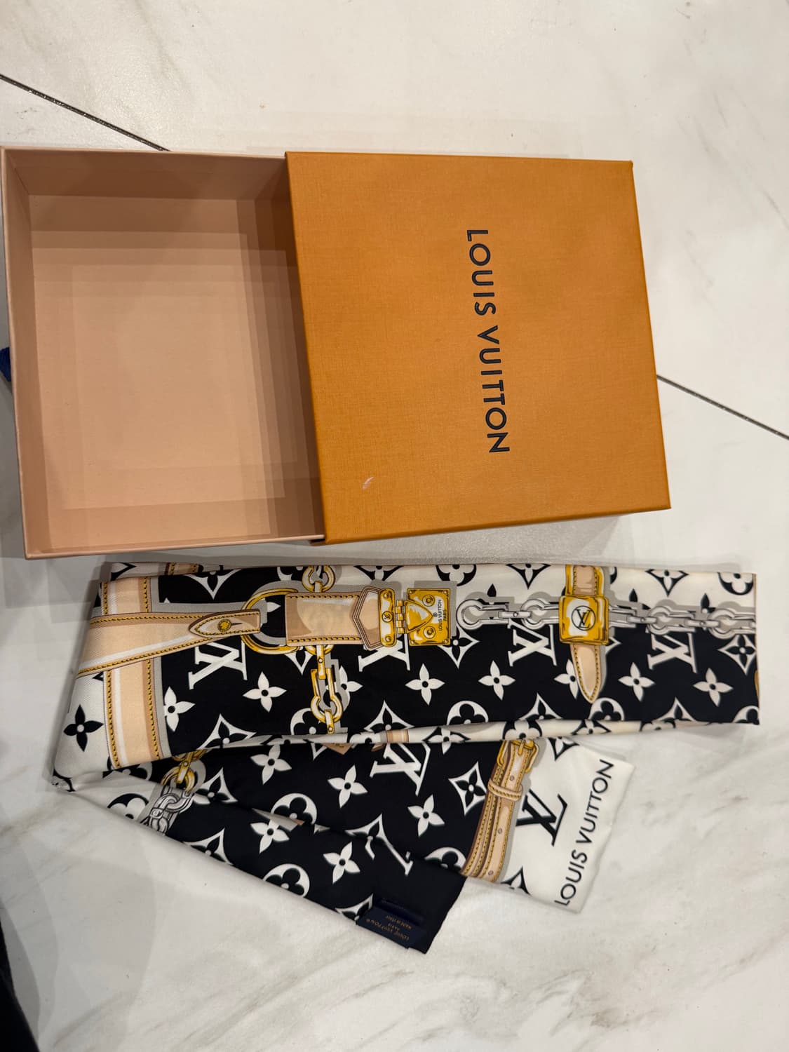 루이비통방도스카프  상품이미지2